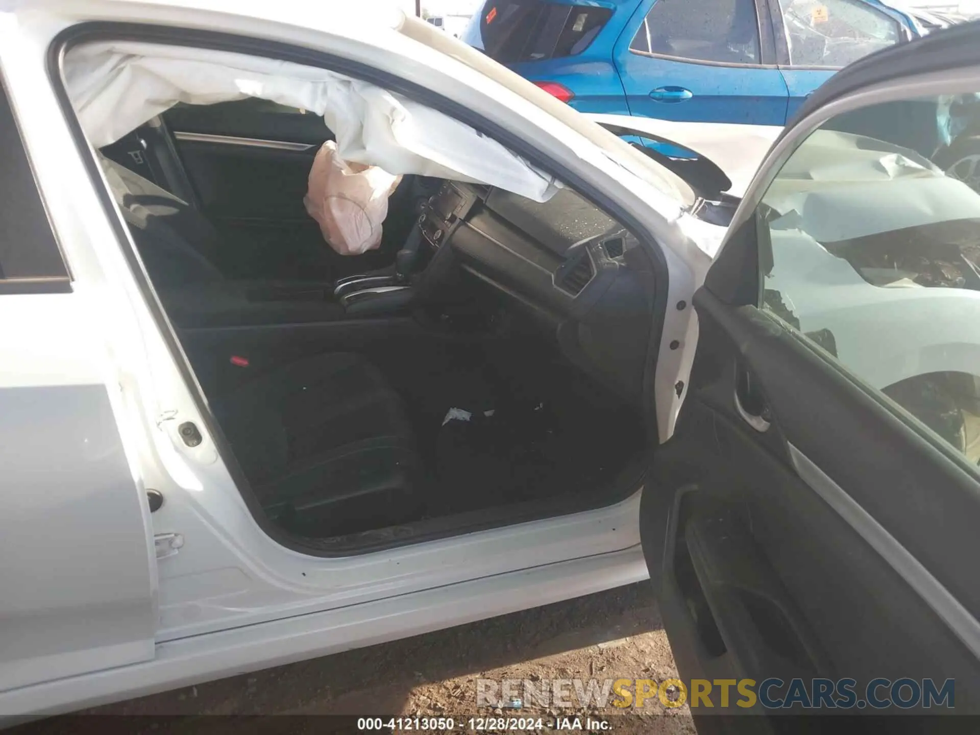 5 fotografías del automóvil dañado 19XFC2F6XLE014301 HONDA CIVIC 2020