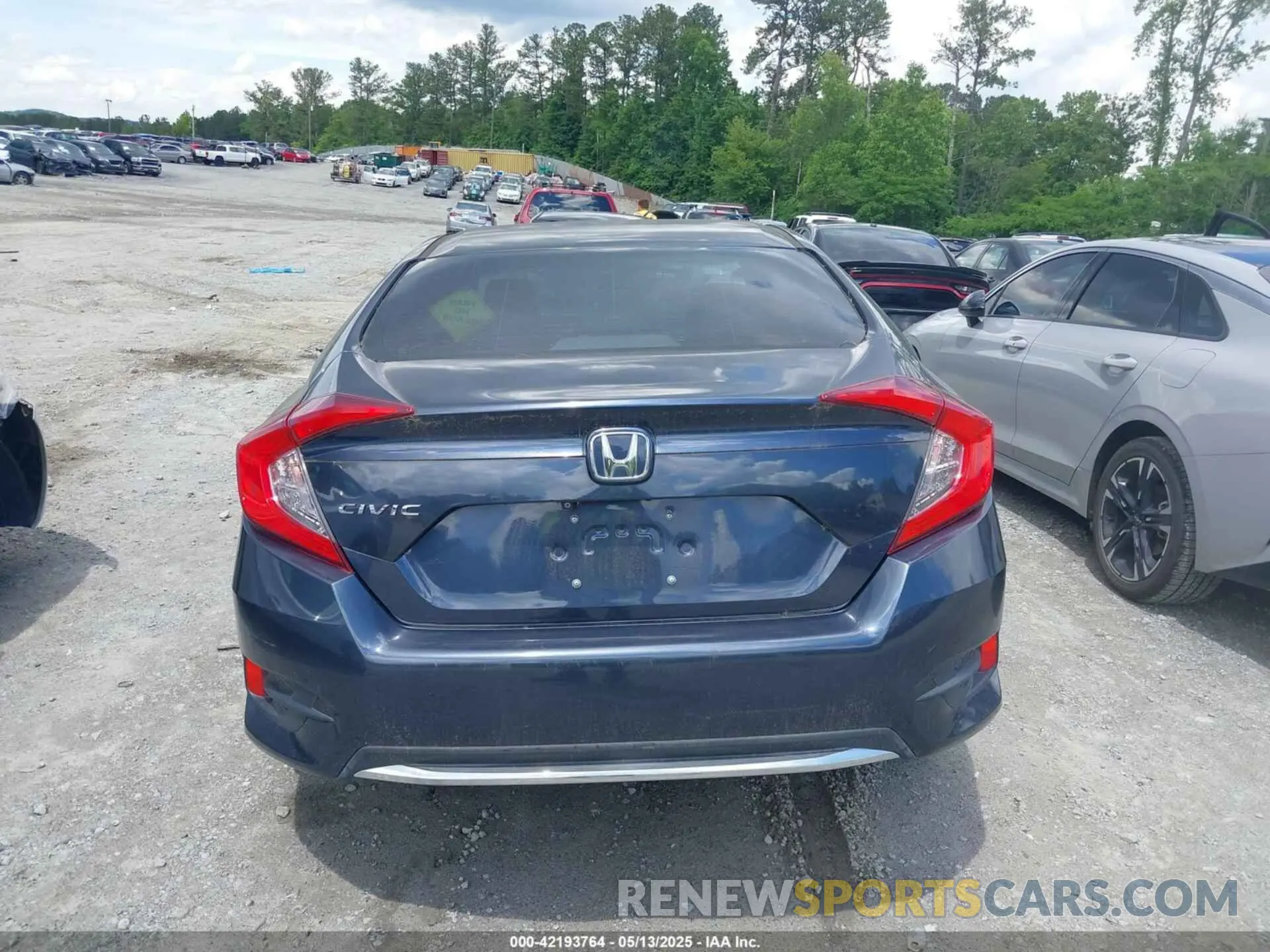 15 fotografías del automóvil dañado 19XFC2F6XLE015643 HONDA CIVIC 2020