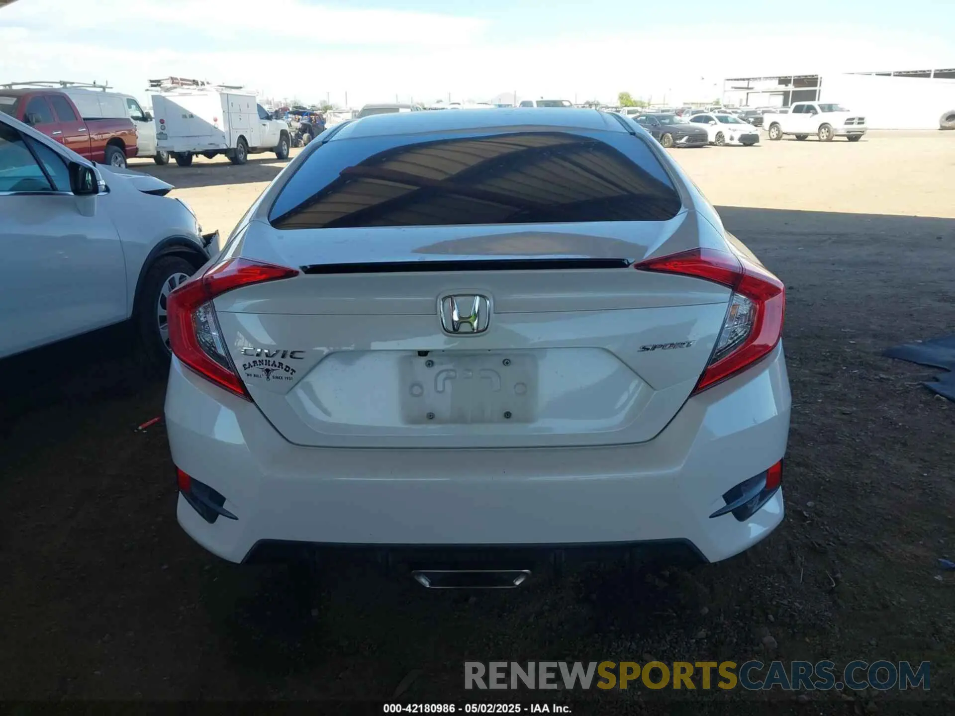 16 fotografías del automóvil dañado 19XFC2F81LE016309 HONDA CIVIC 2020