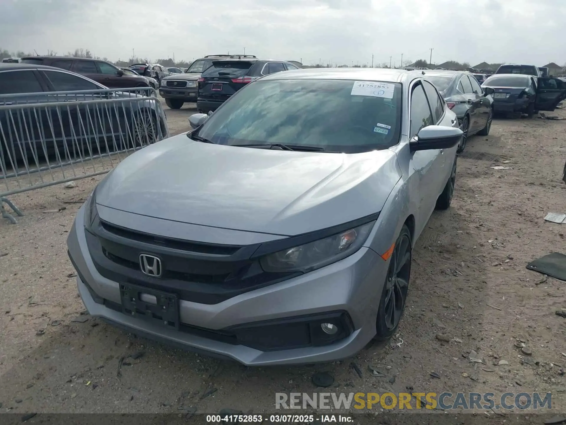 2 fotografías del automóvil dañado 19XFC2F81LE018321 HONDA CIVIC 2020