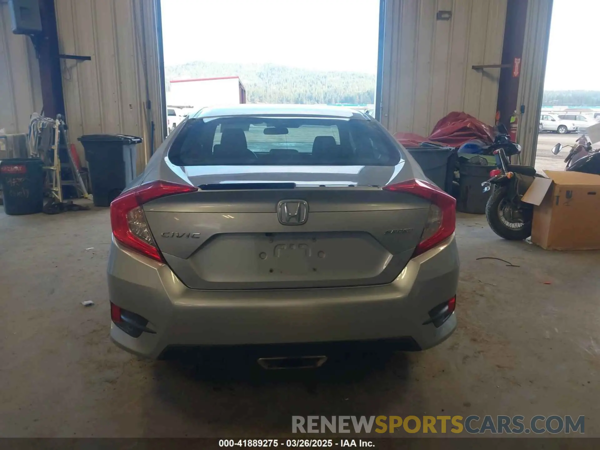 16 fotografías del automóvil dañado 19XFC2F84LE208131 HONDA CIVIC 2020