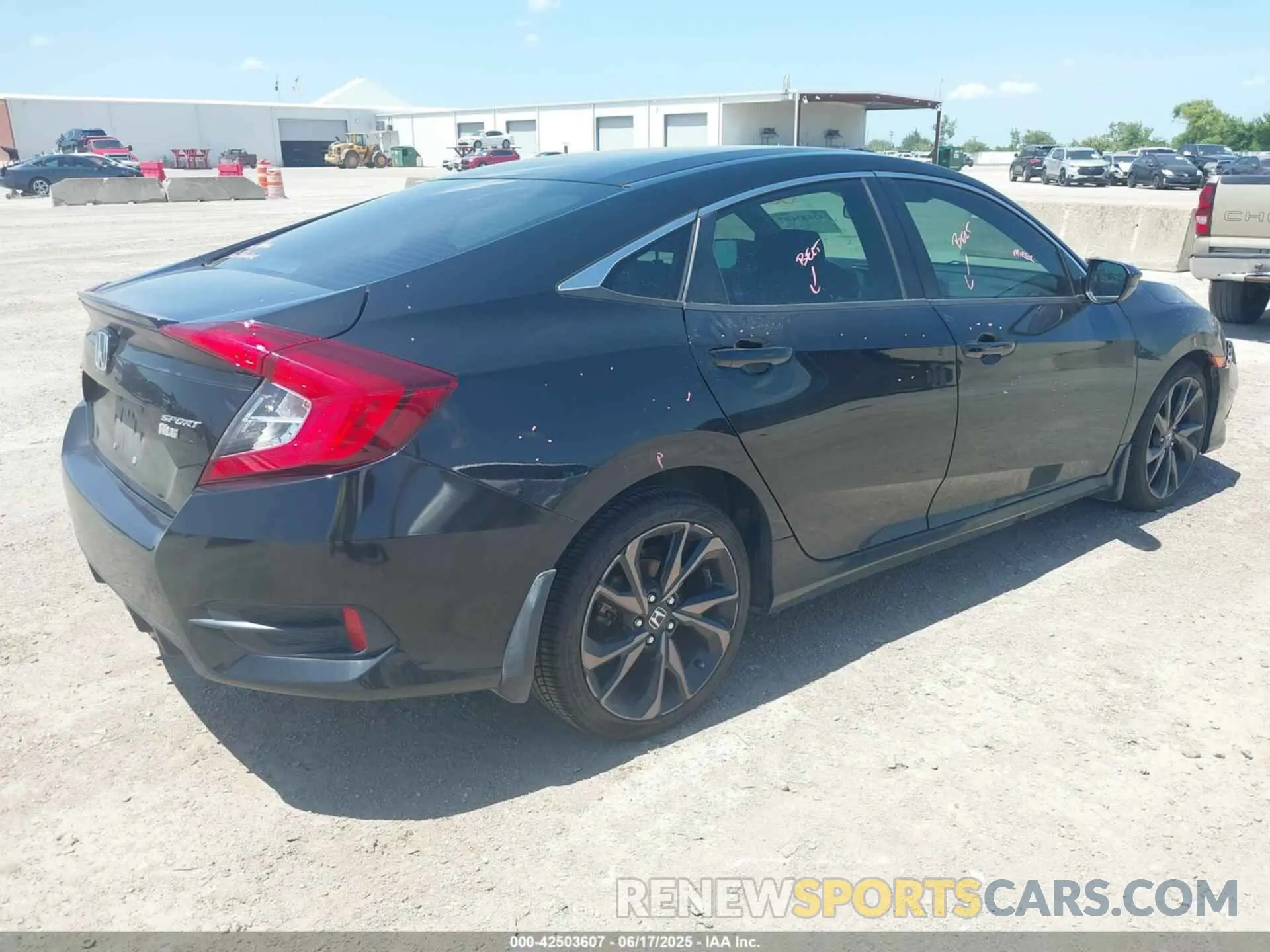 4 fotografías del automóvil dañado 19XFC2F85LE015860 HONDA CIVIC 2020
