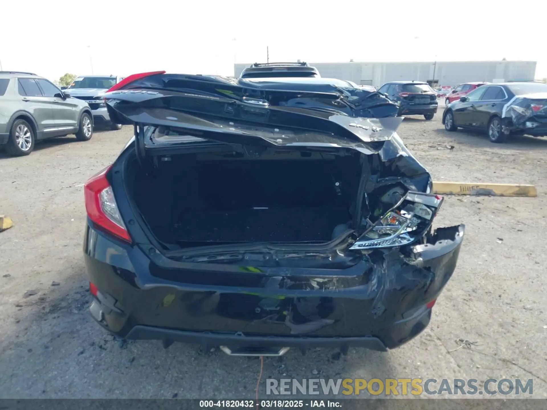 16 fotografías del automóvil dañado 19XFC2F85LE020492 HONDA CIVIC 2020