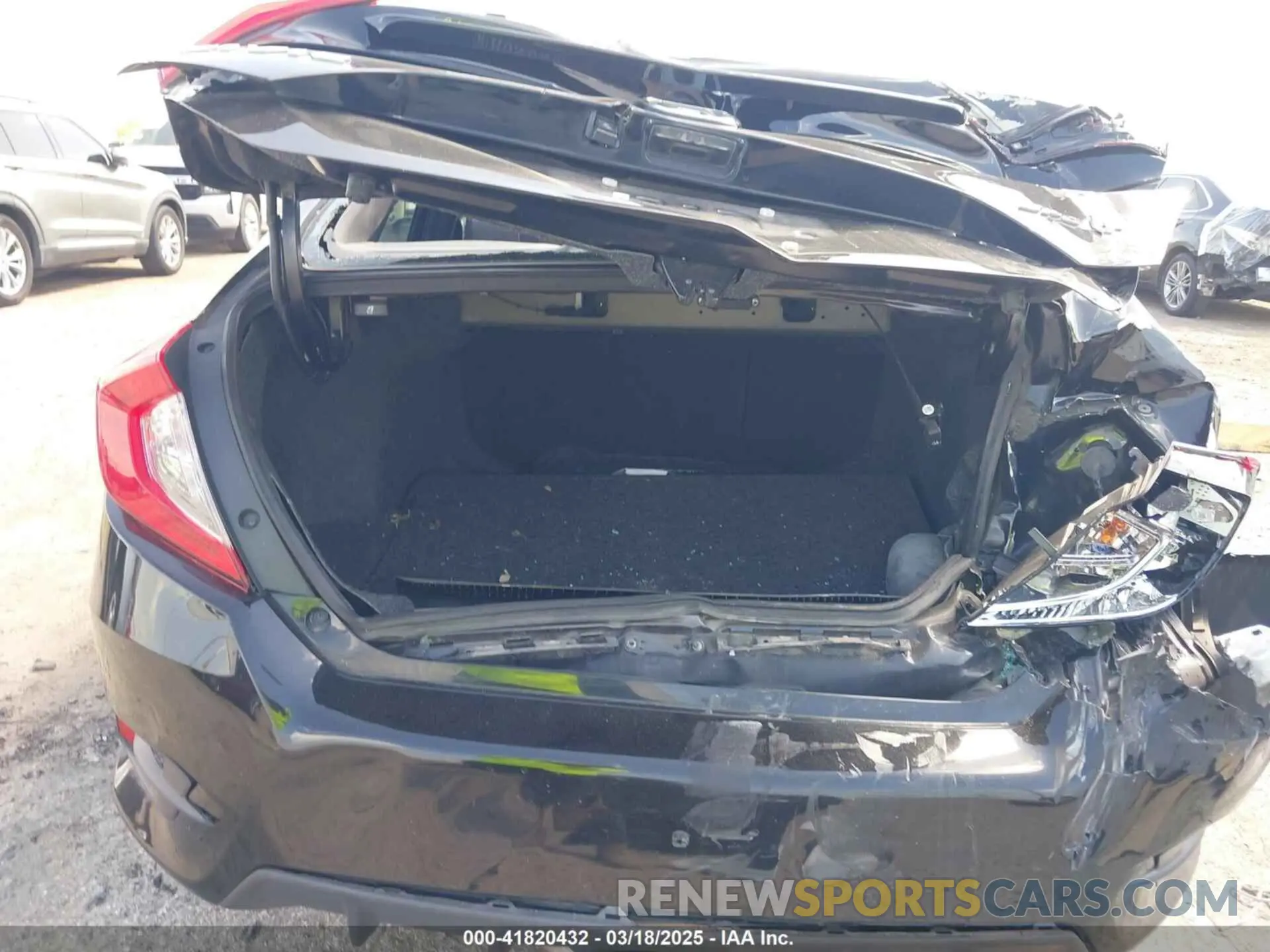 17 fotografías del automóvil dañado 19XFC2F85LE020492 HONDA CIVIC 2020