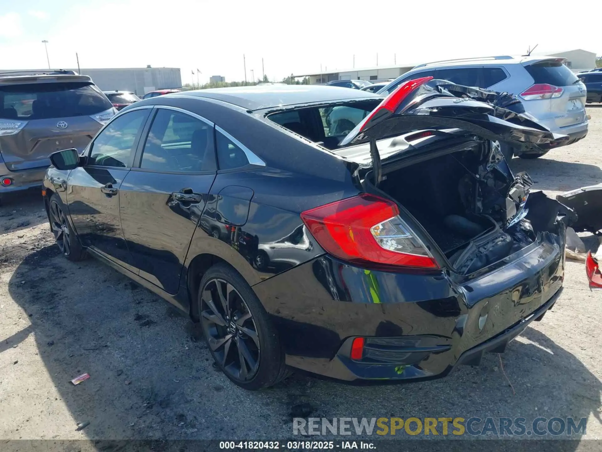 3 fotografías del automóvil dañado 19XFC2F85LE020492 HONDA CIVIC 2020