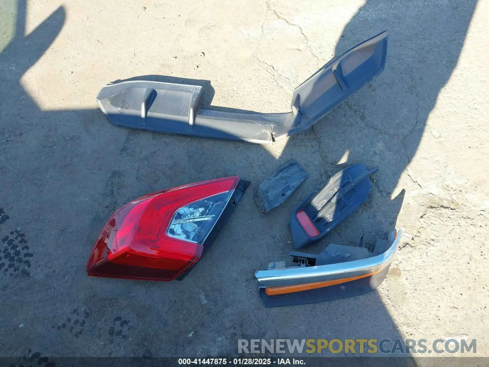 12 fotografías del automóvil dañado 19XFC2F88LE203496 HONDA CIVIC 2020