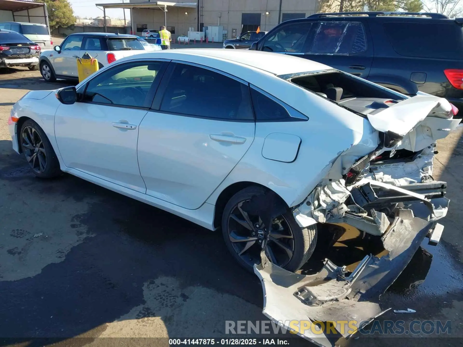 3 fotografías del automóvil dañado 19XFC2F88LE203496 HONDA CIVIC 2020