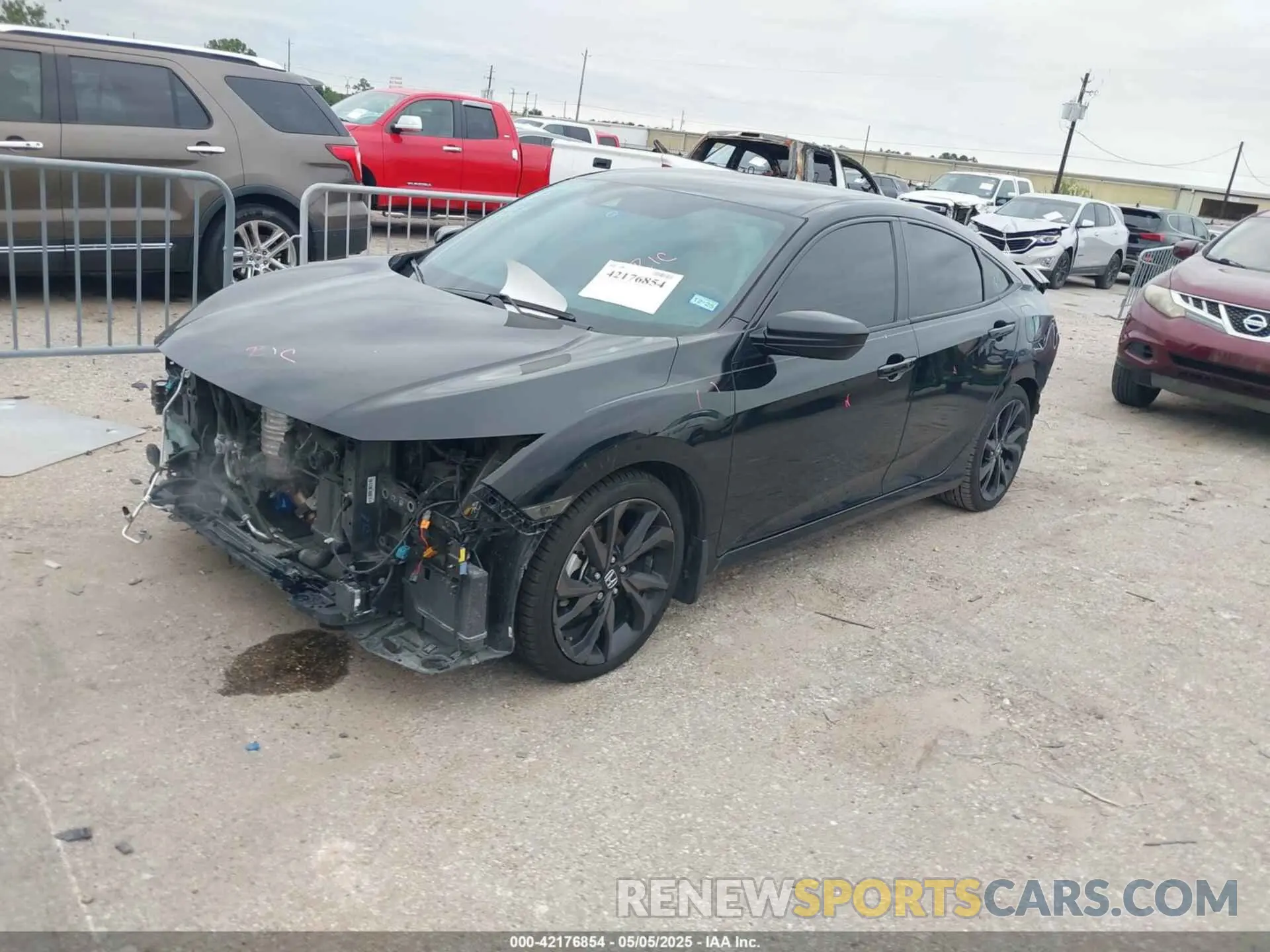 2 fotografías del automóvil dañado 19XFC2F89LE004635 HONDA CIVIC 2020