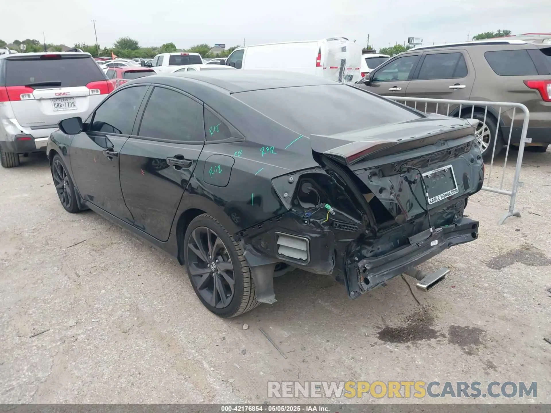 3 fotografías del automóvil dañado 19XFC2F89LE004635 HONDA CIVIC 2020