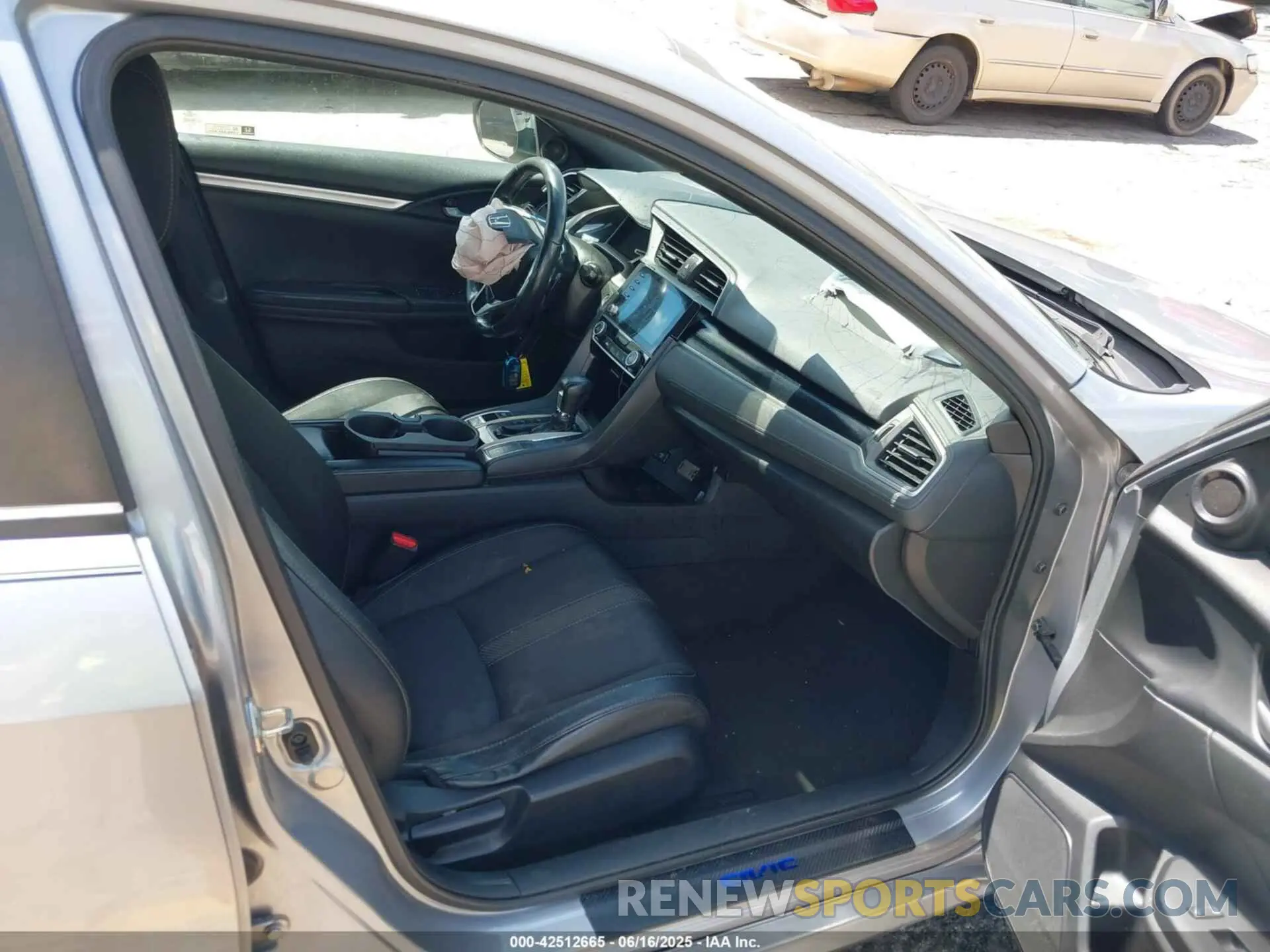 5 fotografías del automóvil dañado 19XFC2F89LE010032 HONDA CIVIC 2020