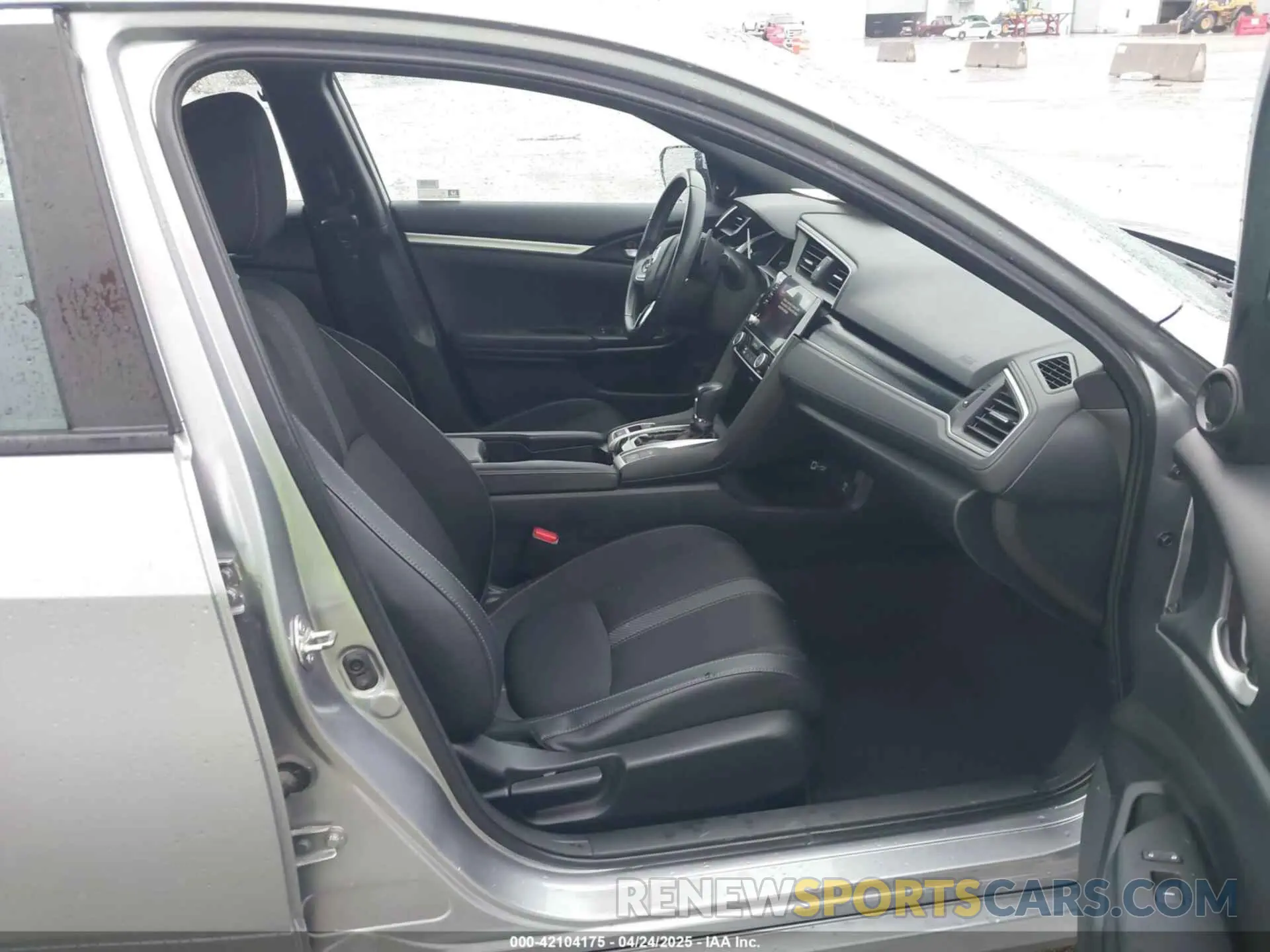 5 fotografías del automóvil dañado 19XFC2F89LE209405 HONDA CIVIC 2020