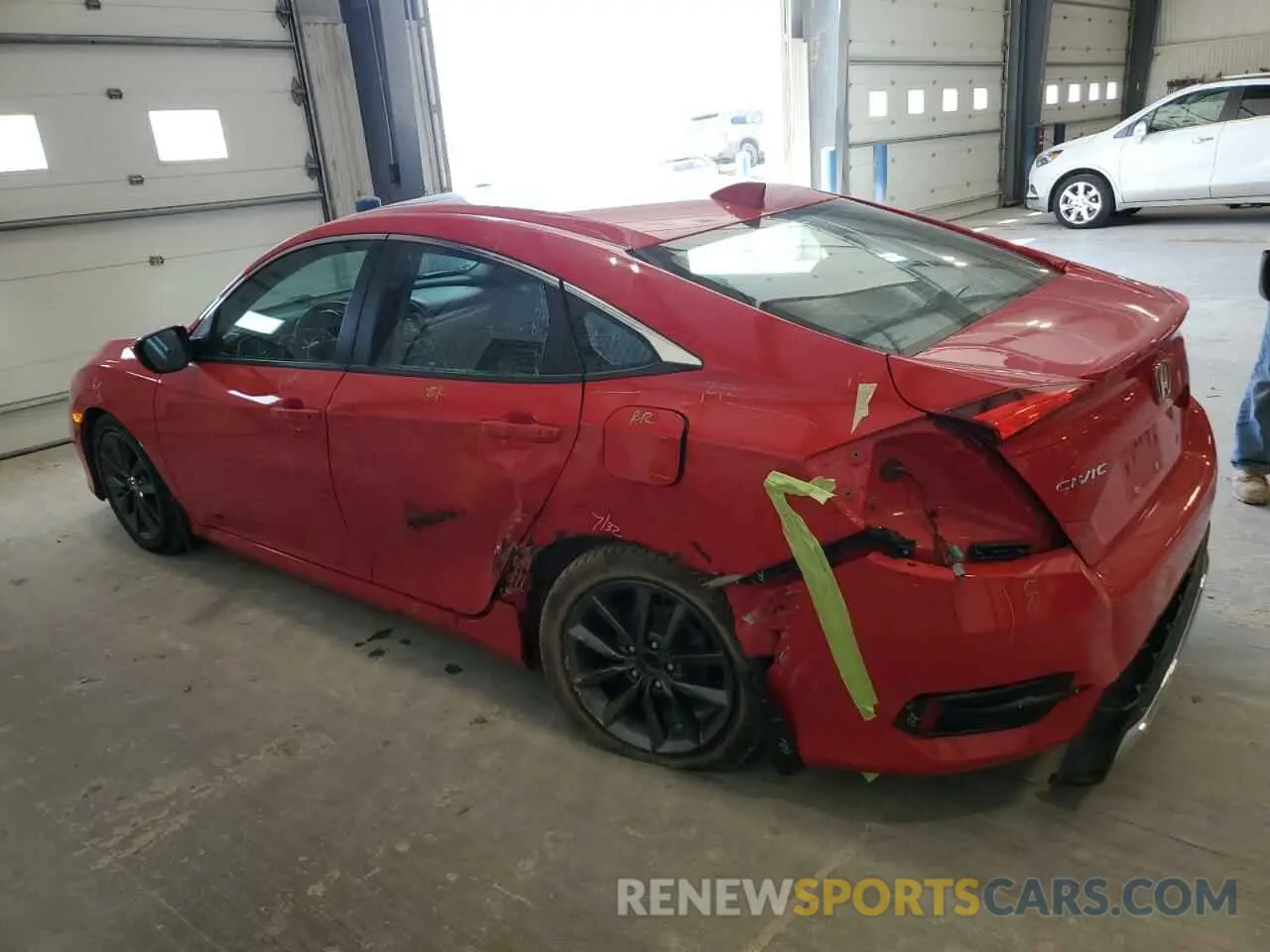 2 fotografías del automóvil dañado 2HGFC1F38LH682345 HONDA CIVIC 2020