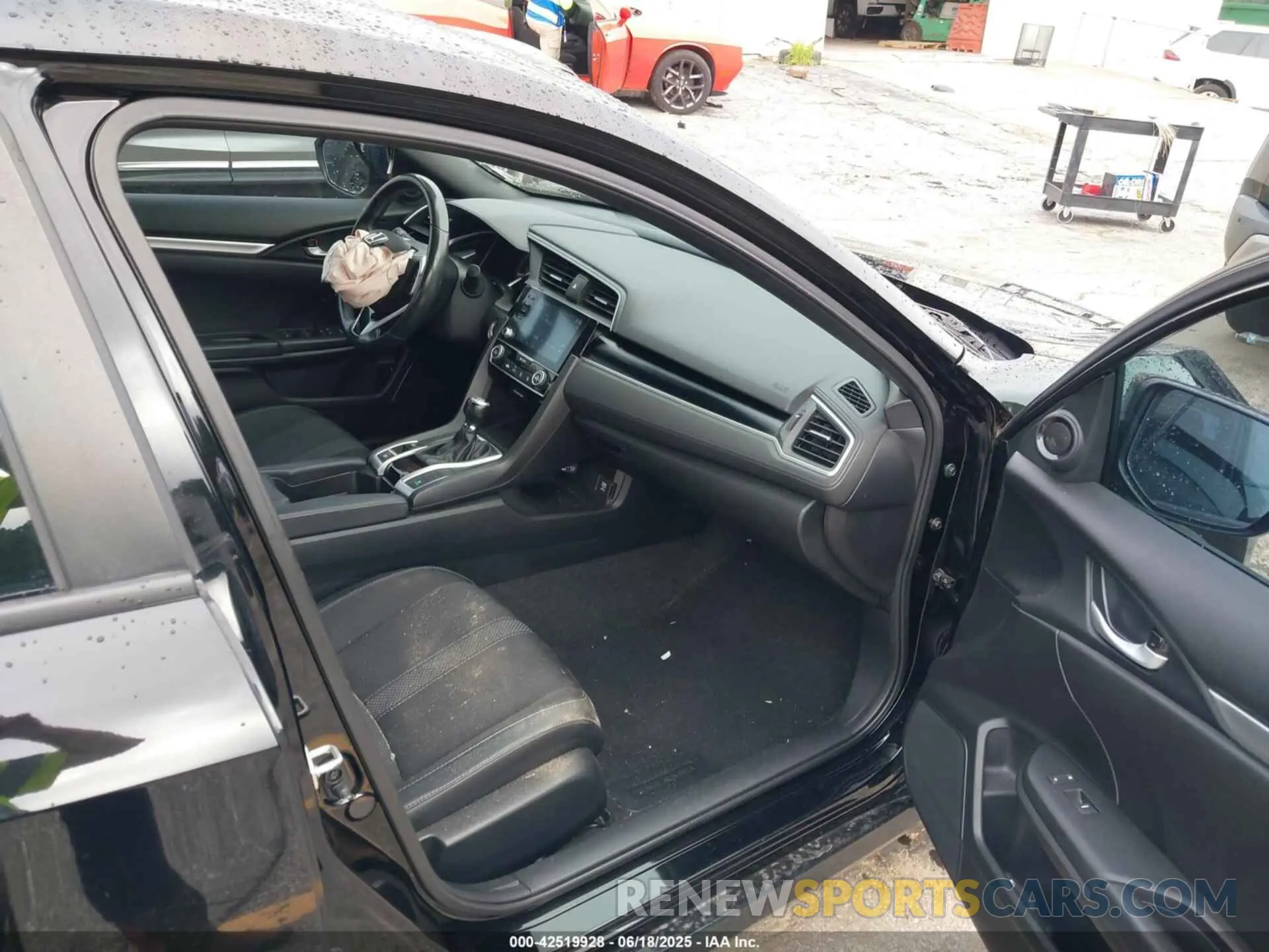 5 fotografías del automóvil dañado 2HGFC2E84LH535961 HONDA CIVIC 2020