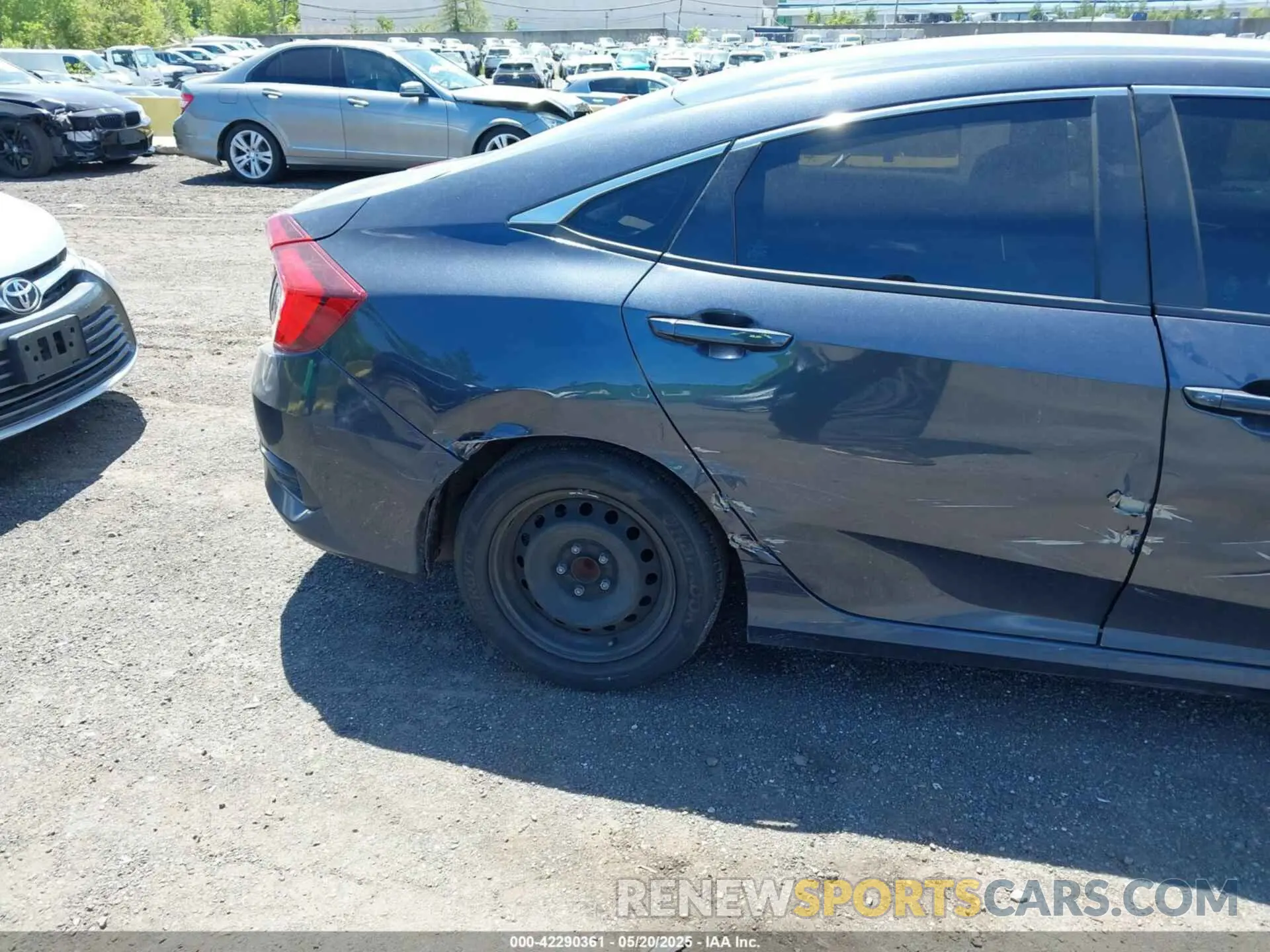 17 fotografías del automóvil dañado 2HGFC2F61LH567246 HONDA CIVIC 2020