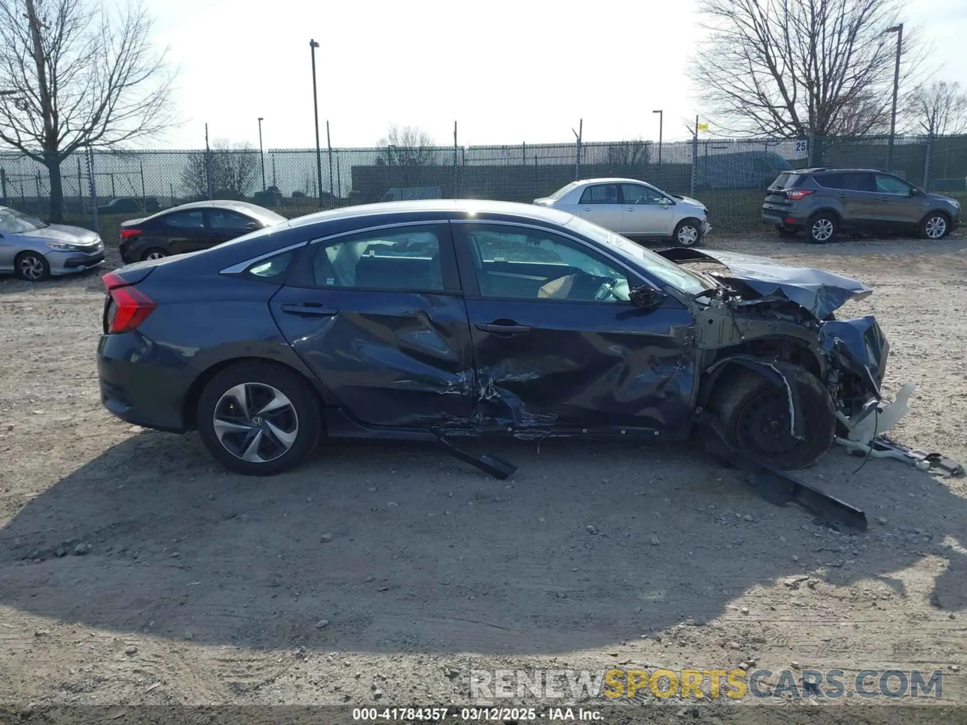 12 fotografías del automóvil dañado 2HGFC2F61LH570034 HONDA CIVIC 2020