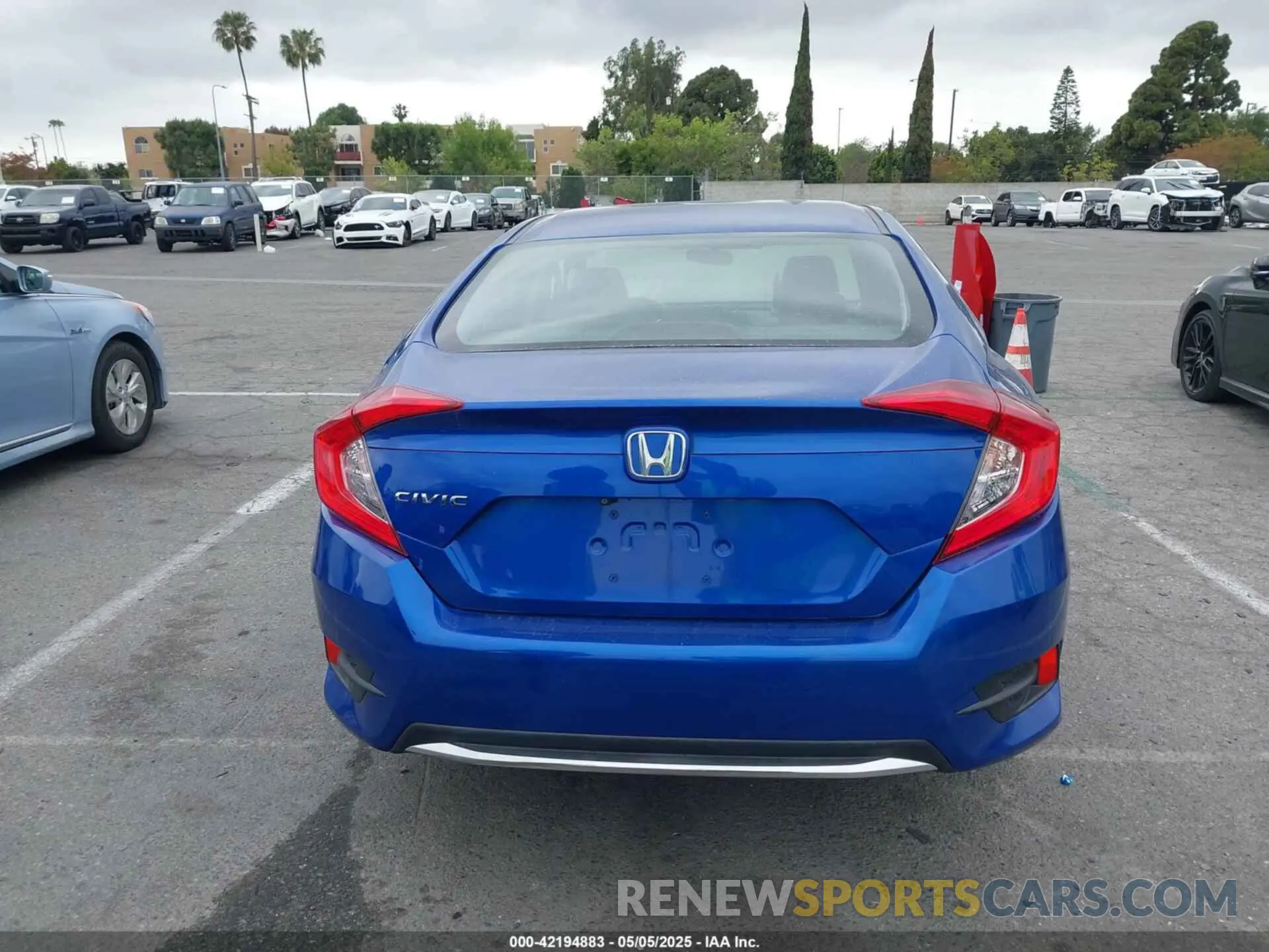 16 fotografías del automóvil dañado 2HGFC2F62LH547118 HONDA CIVIC 2020