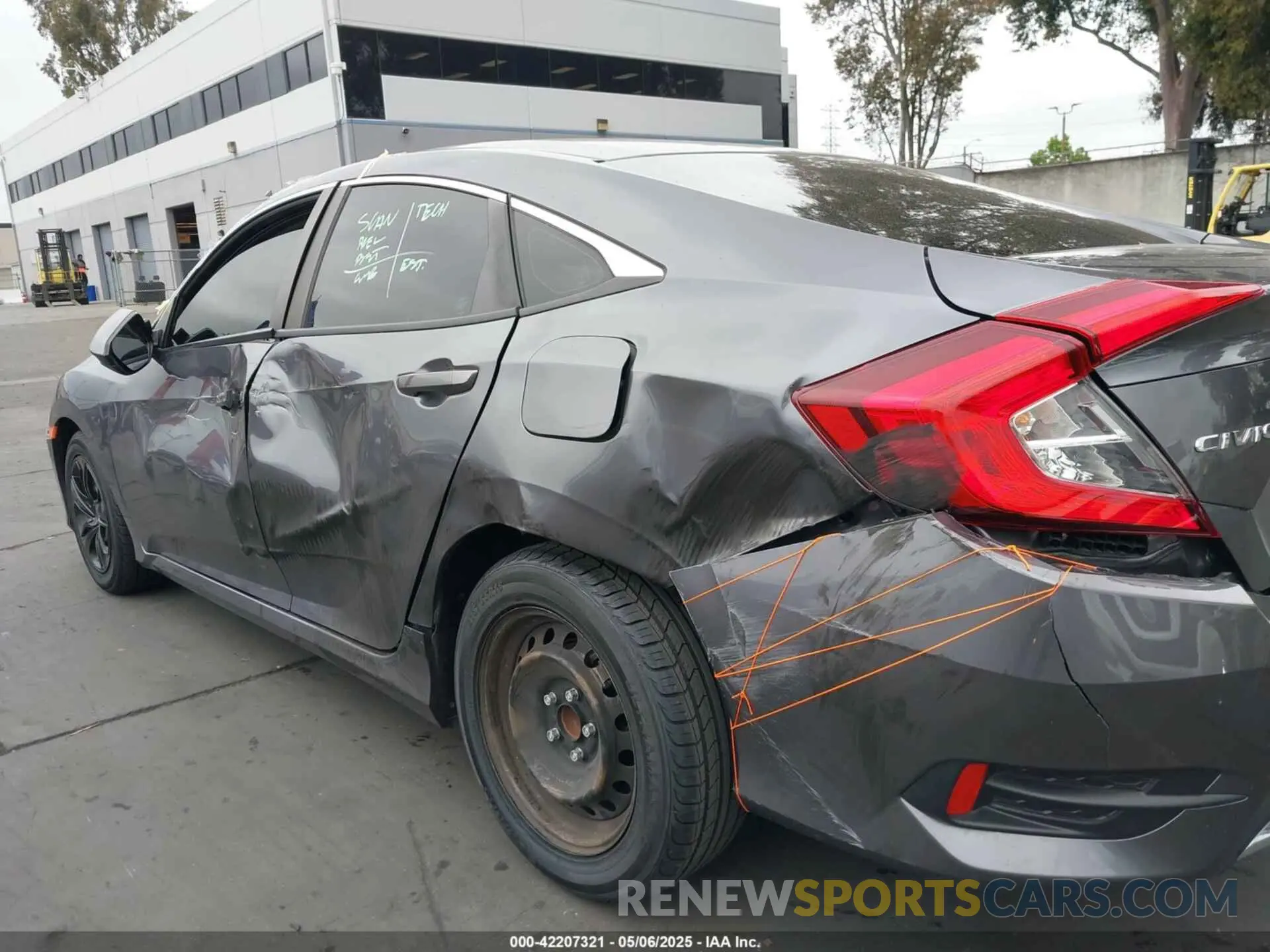 6 fotografías del automóvil dañado 2HGFC2F62LH547572 HONDA CIVIC 2020