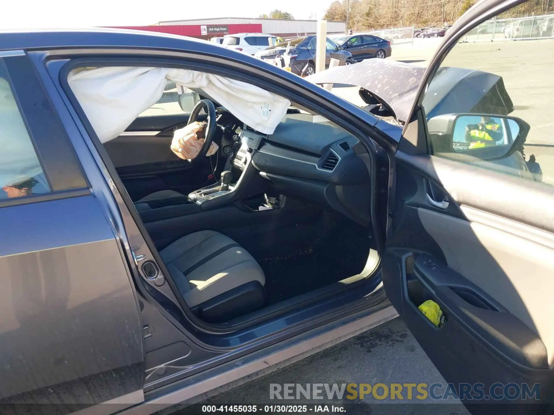 5 fotografías del automóvil dañado 2HGFC2F62LH581785 HONDA CIVIC 2020