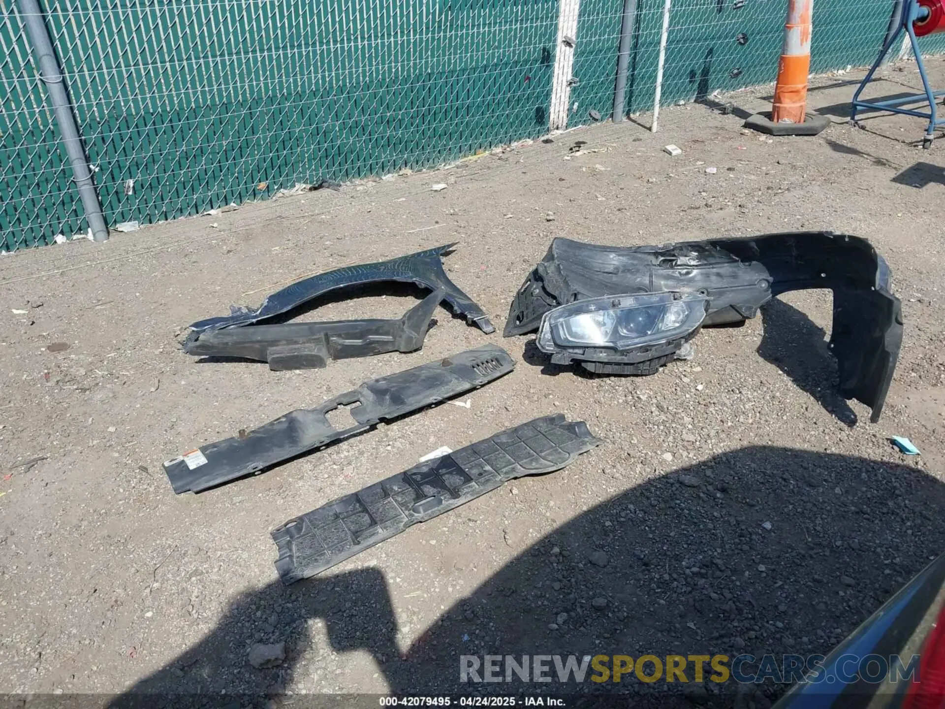 12 fotografías del automóvil dañado 2HGFC2F63LH538959 HONDA CIVIC 2020