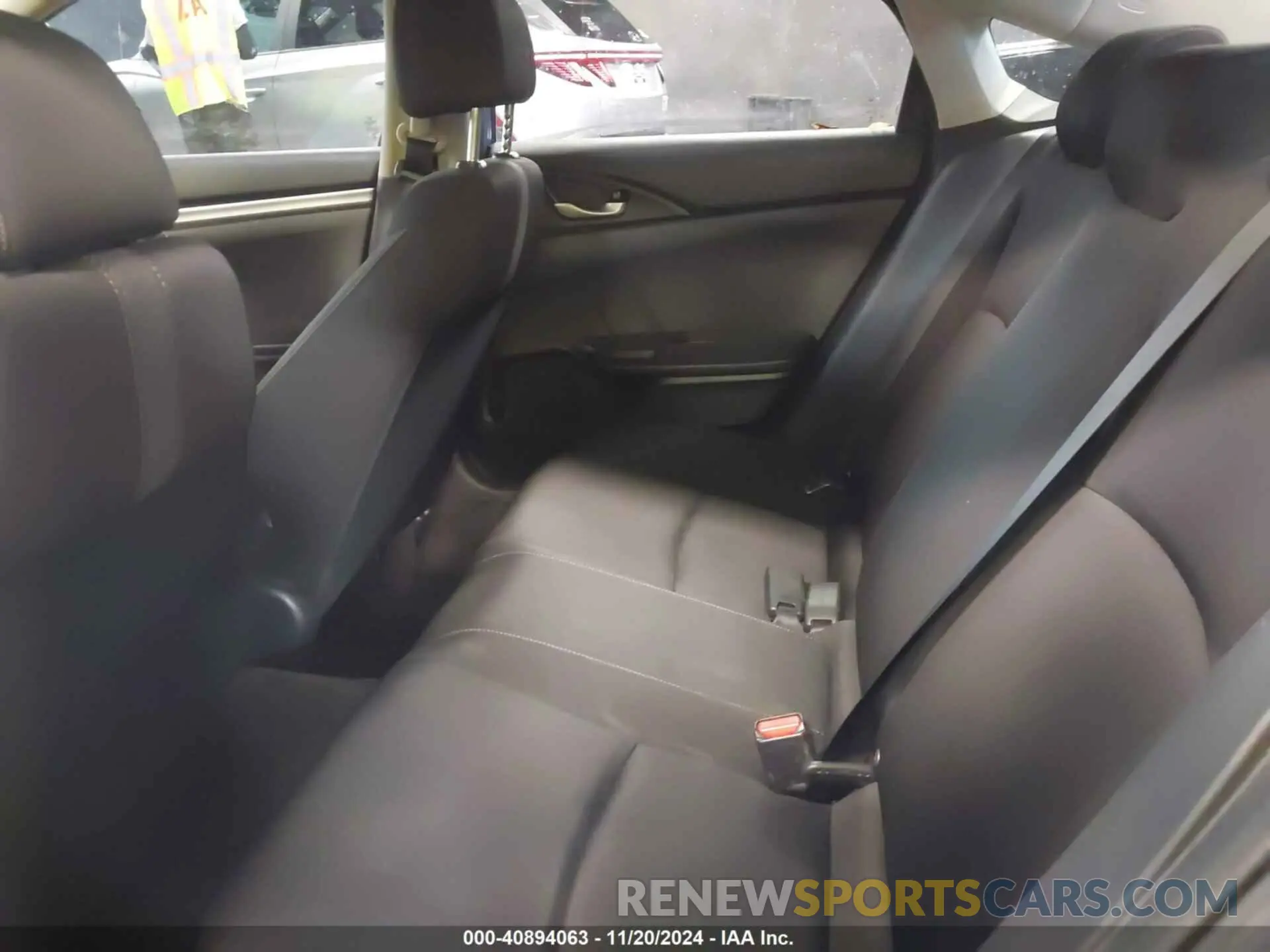 8 fotografías del automóvil dañado 2HGFC2F63LH560802 HONDA CIVIC 2020