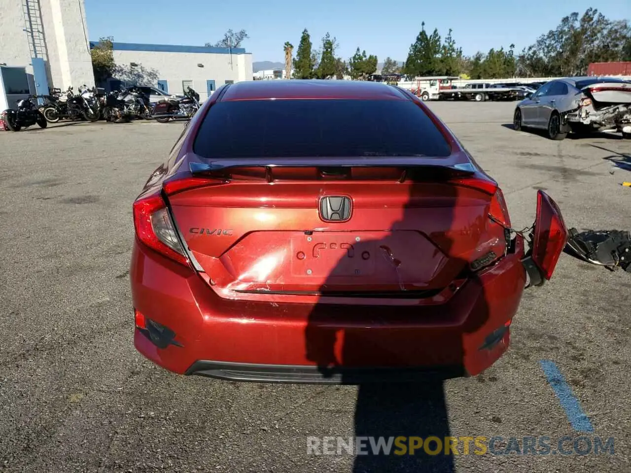 6 fotografías del automóvil dañado 2HGFC2F63LH588132 HONDA CIVIC 2020