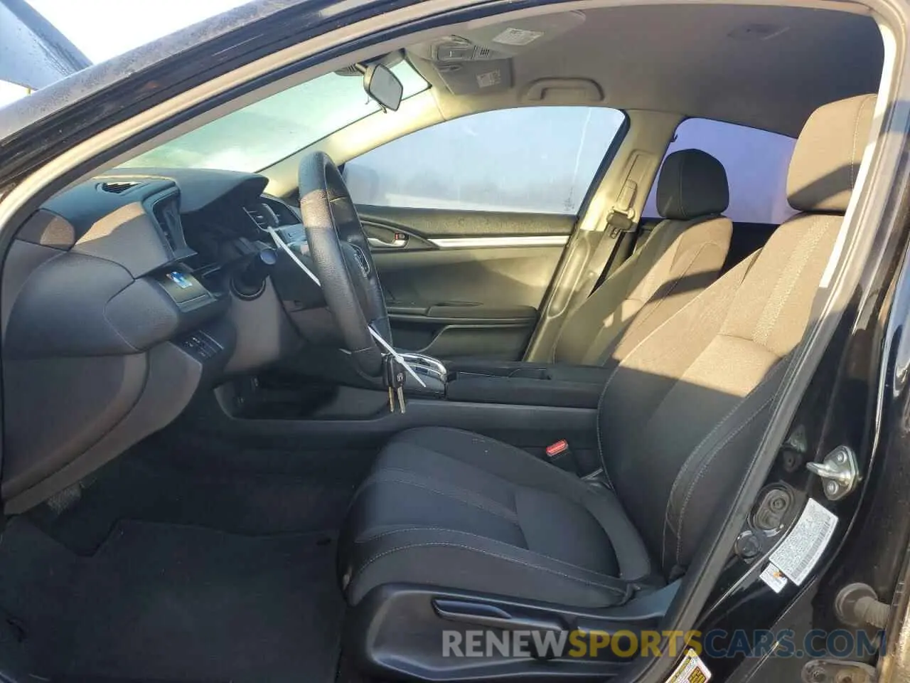 7 fotografías del automóvil dañado 2HGFC2F65LH531379 HONDA CIVIC 2020
