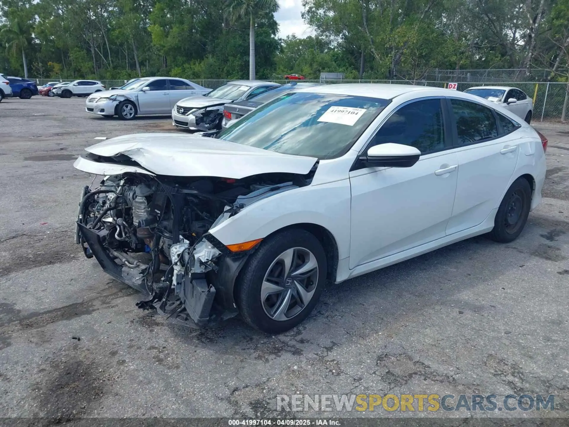 2 fotografías del automóvil dañado 2HGFC2F65LH531818 HONDA CIVIC 2020