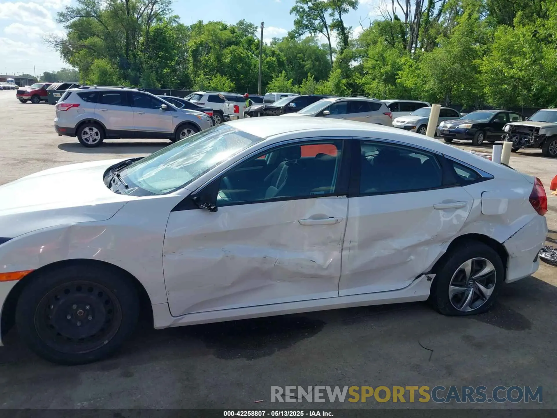 6 fotografías del automóvil dañado 2HGFC2F65LH537800 HONDA CIVIC 2020