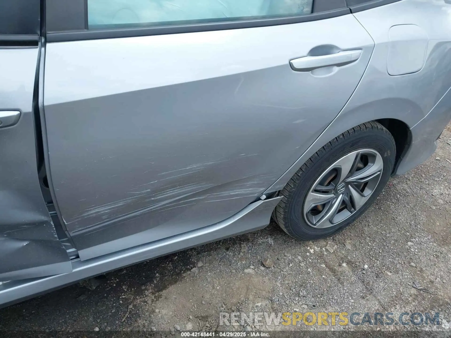 17 fotografías del automóvil dañado 2HGFC2F65LH544133 HONDA CIVIC 2020