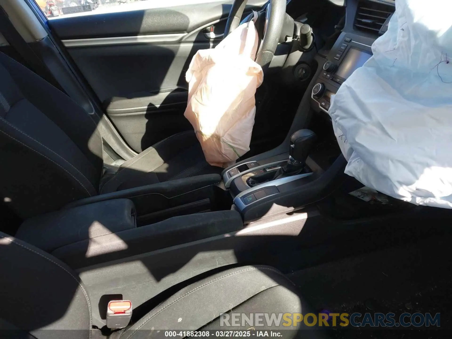 5 fotografías del automóvil dañado 2HGFC2F65LH545086 HONDA CIVIC 2020