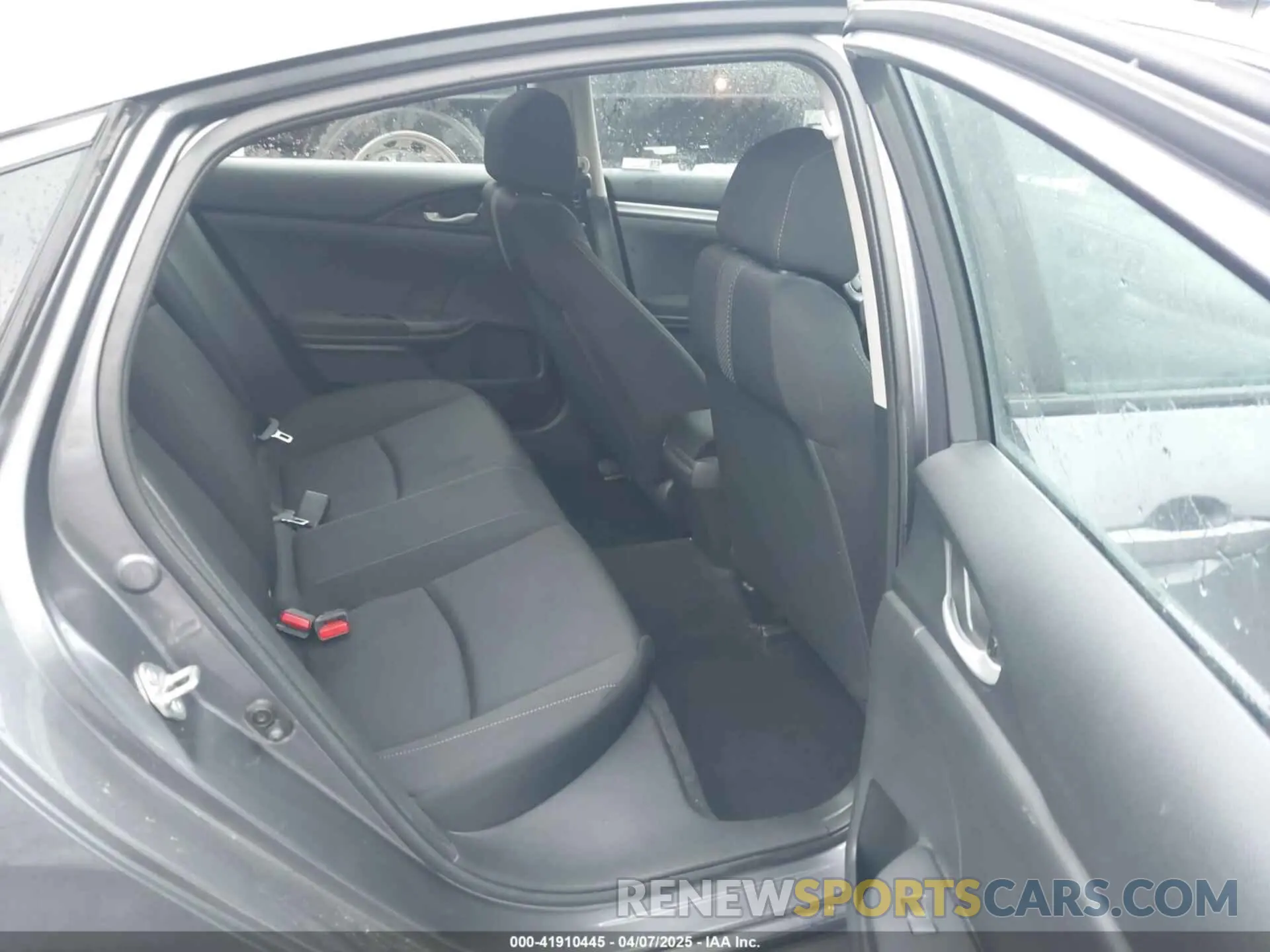 8 fotografías del automóvil dañado 2HGFC2F65LH562969 HONDA CIVIC 2020