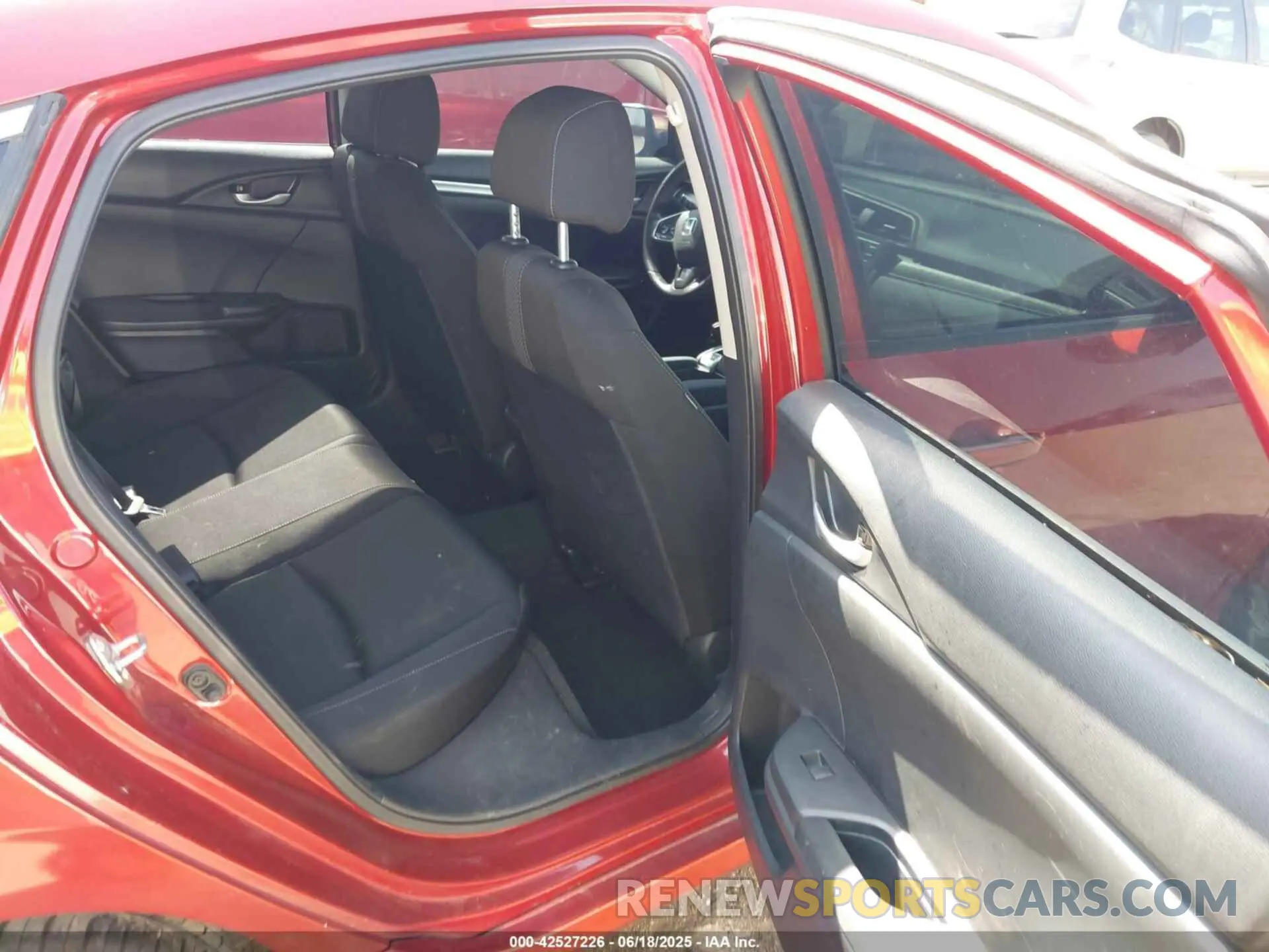 8 fotografías del automóvil dañado 2HGFC2F65LH591260 HONDA CIVIC 2020