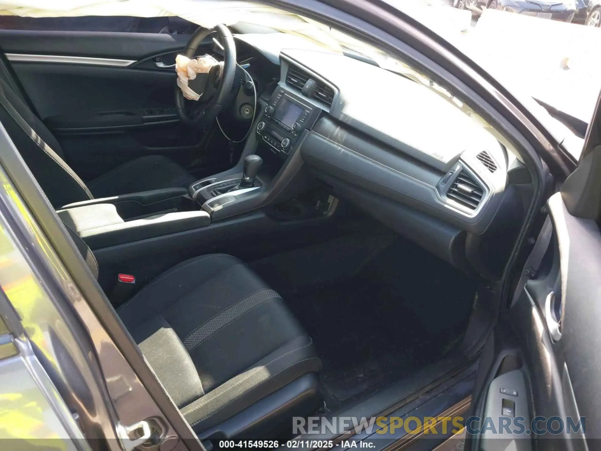 5 fotografías del automóvil dañado 2HGFC2F66LH530967 HONDA CIVIC 2020