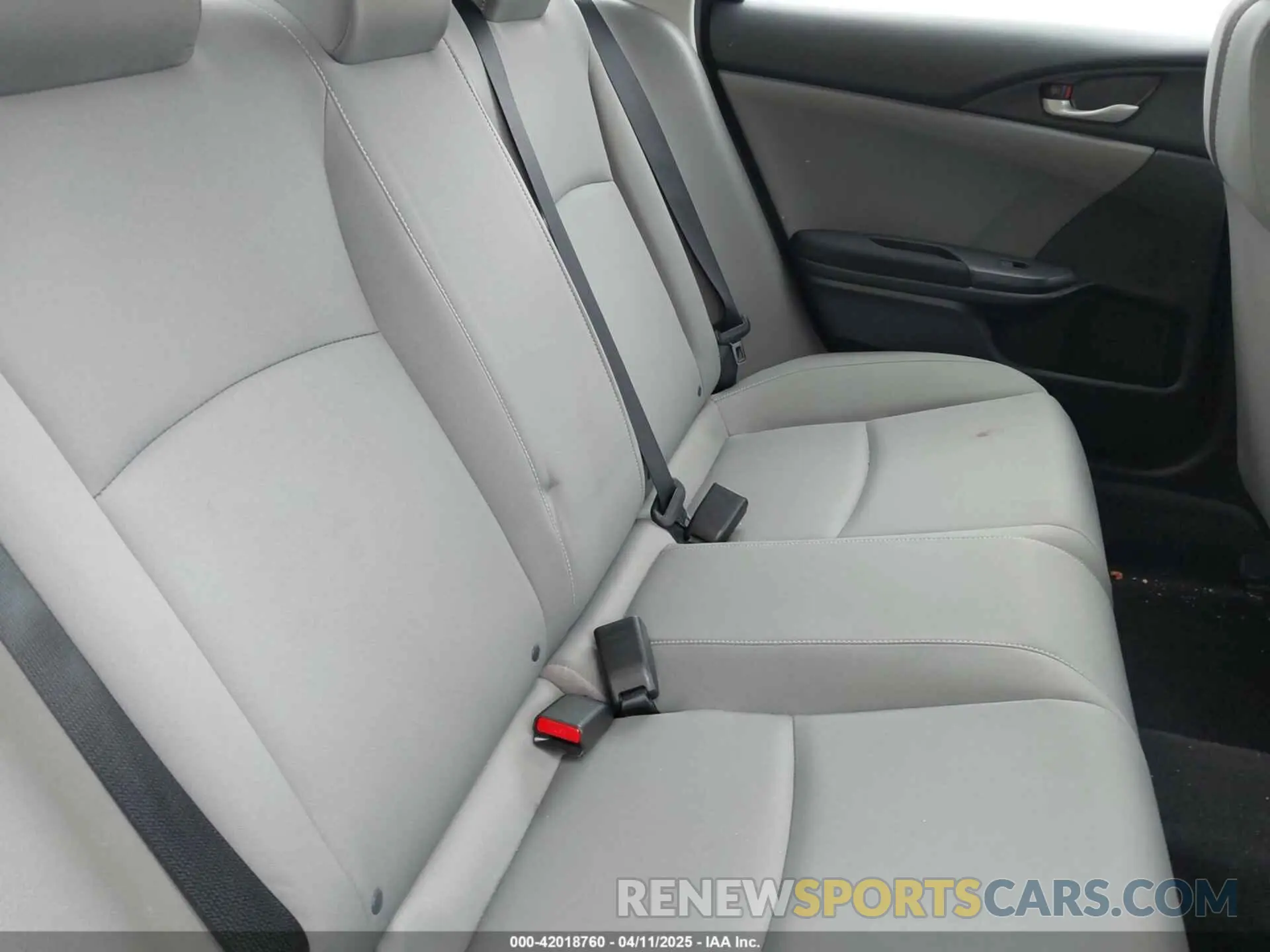 8 fotografías del automóvil dañado 2HGFC2F66LH556906 HONDA CIVIC 2020