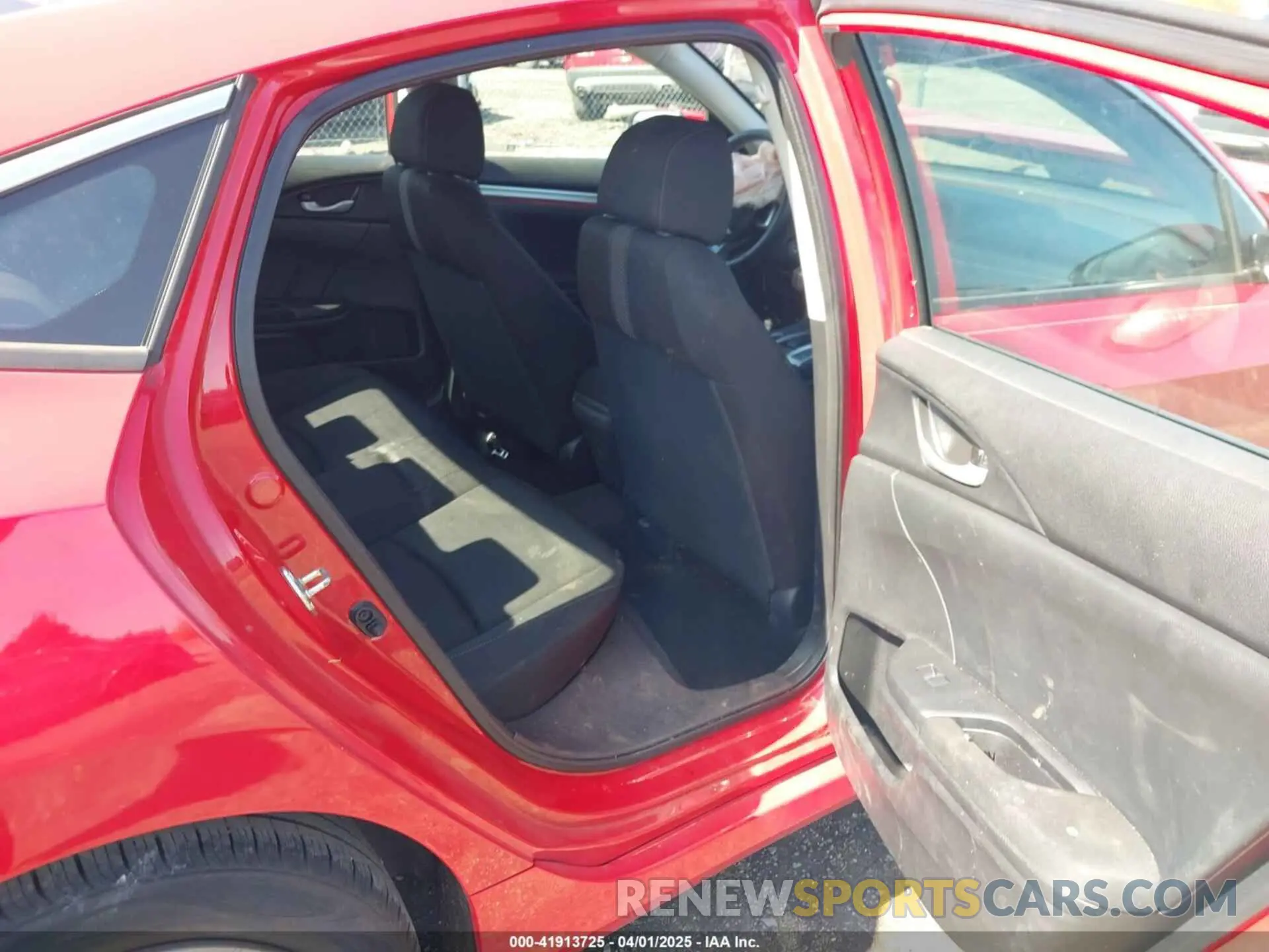 8 fotografías del automóvil dañado 2HGFC2F67LH553299 HONDA CIVIC 2020