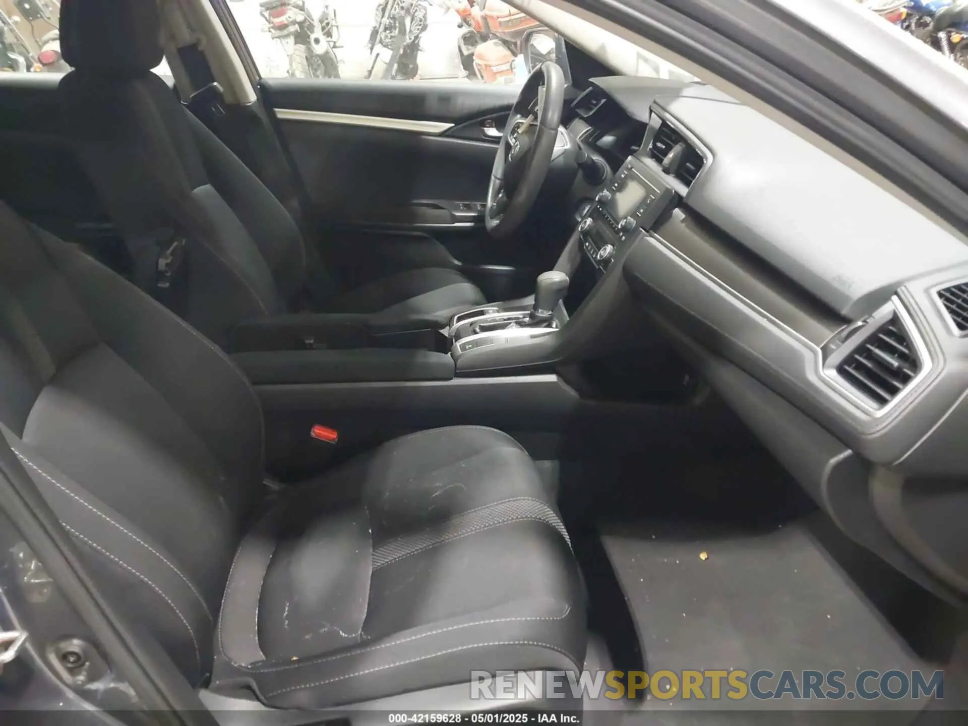 5 fotografías del automóvil dañado 2HGFC2F68LH512583 HONDA CIVIC 2020