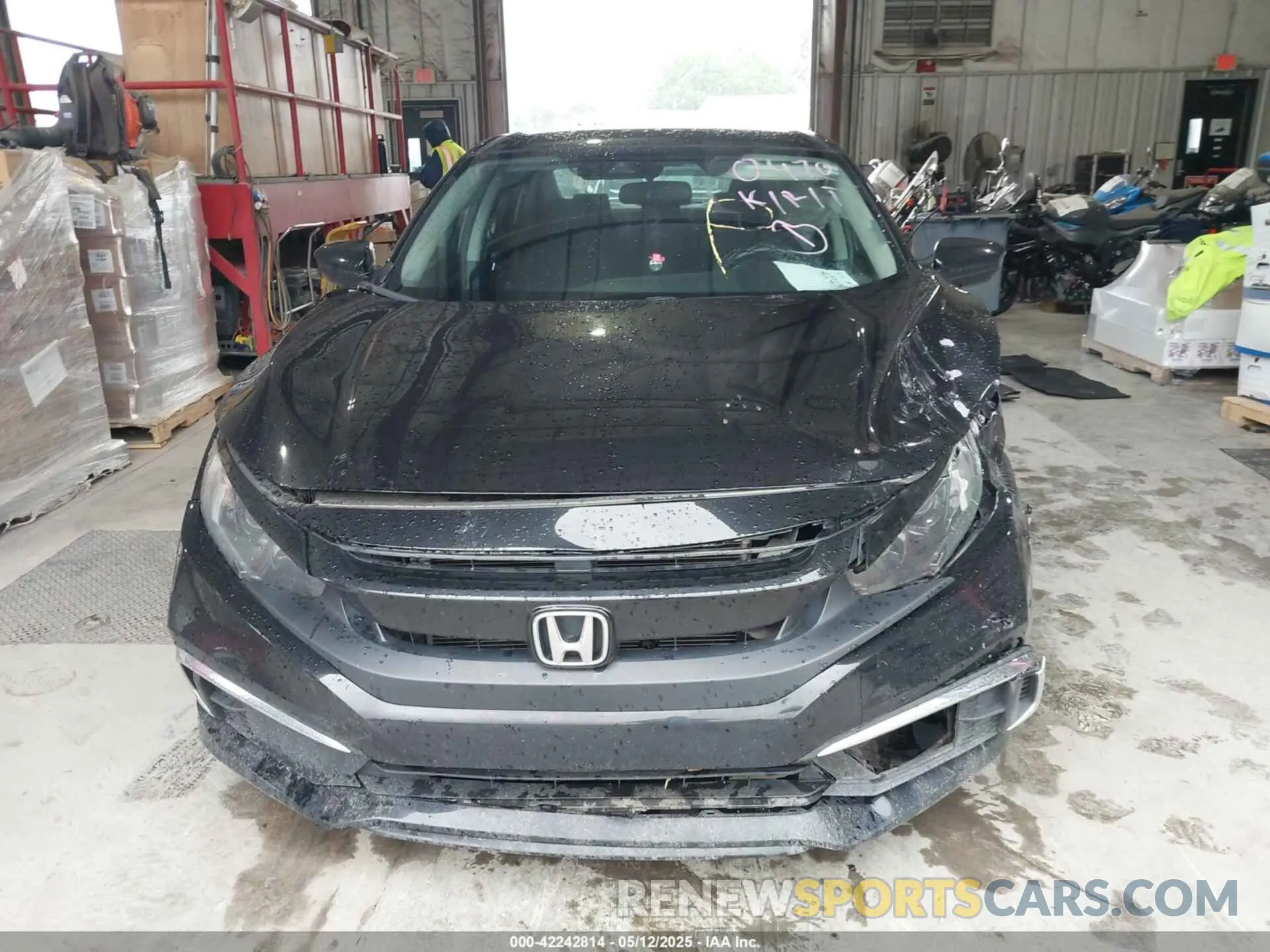 12 fotografías del automóvil dañado 2HGFC2F68LH600470 HONDA CIVIC 2020