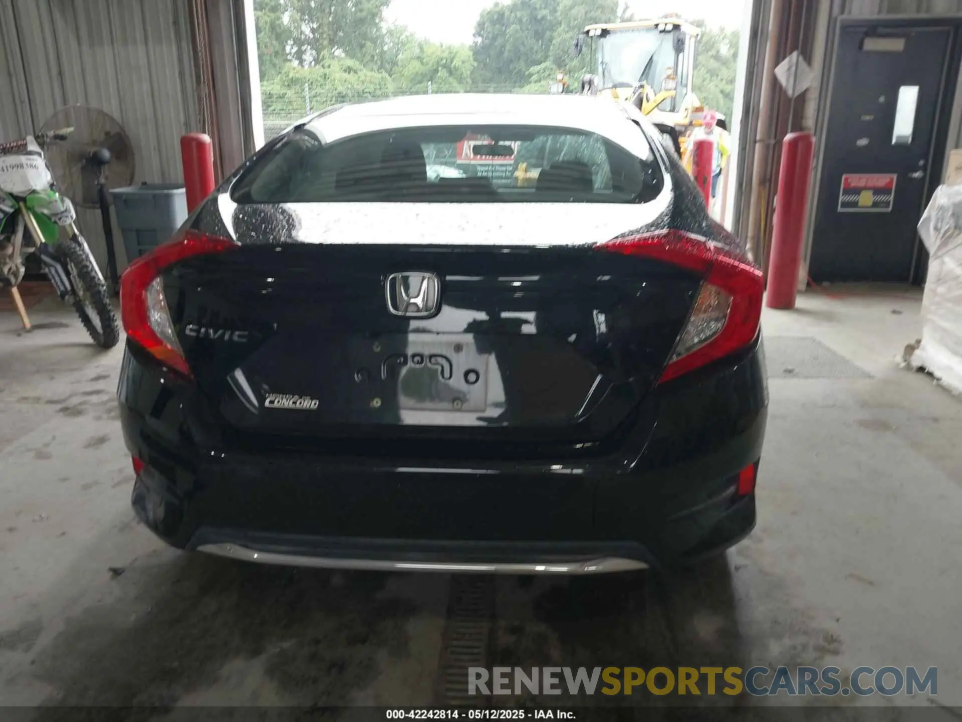 16 fotografías del automóvil dañado 2HGFC2F68LH600470 HONDA CIVIC 2020