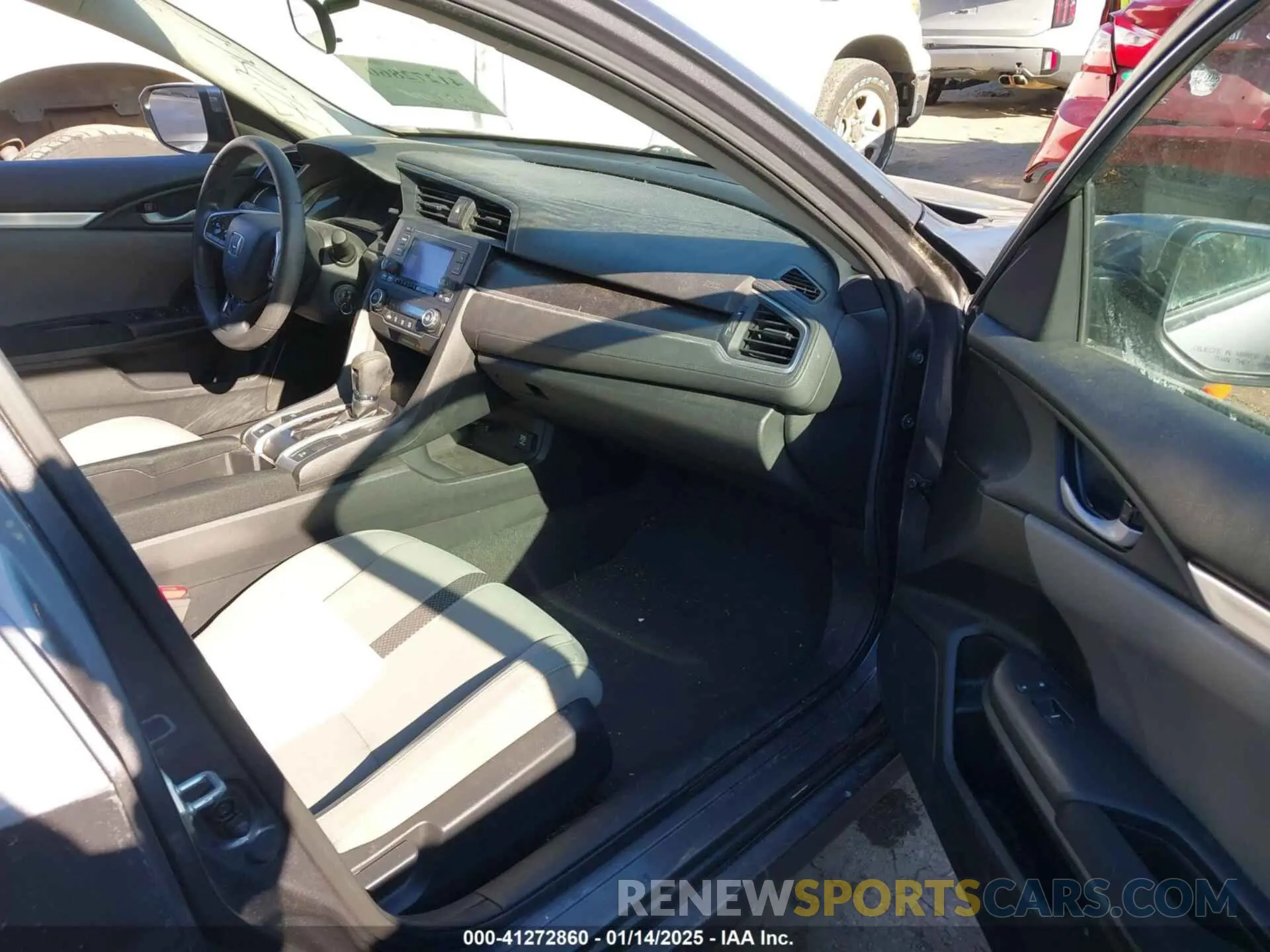 5 fotografías del automóvil dañado 2HGFC2F69LH517369 HONDA CIVIC 2020
