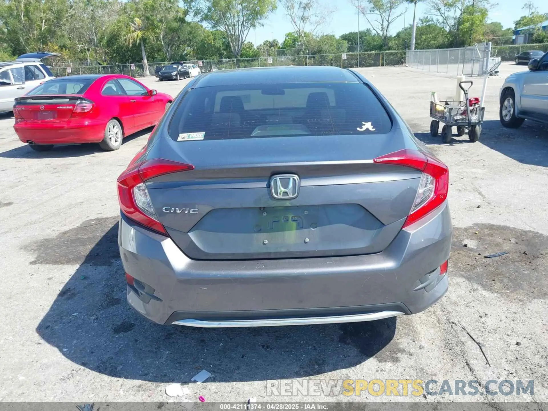 16 fotografías del automóvil dañado 2HGFC2F69LH588815 HONDA CIVIC 2020