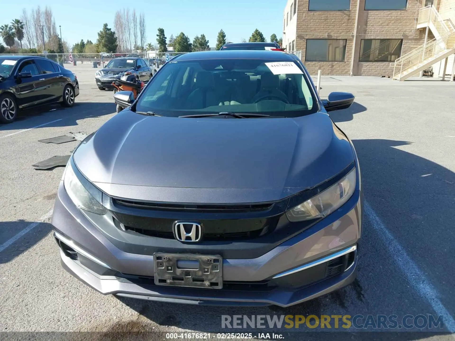12 fotografías del automóvil dañado 2HGFC2F6XLH517445 HONDA CIVIC 2020