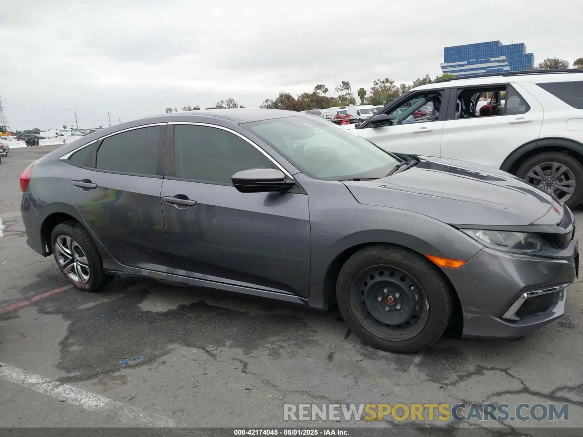 13 fotografías del automóvil dañado 2HGFC2F6XLH542068 HONDA CIVIC 2020
