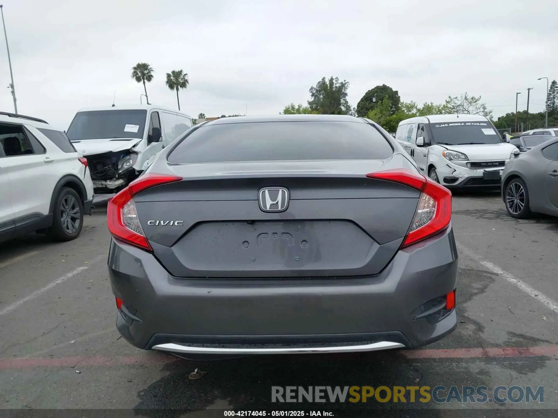 16 fotografías del automóvil dañado 2HGFC2F6XLH542068 HONDA CIVIC 2020