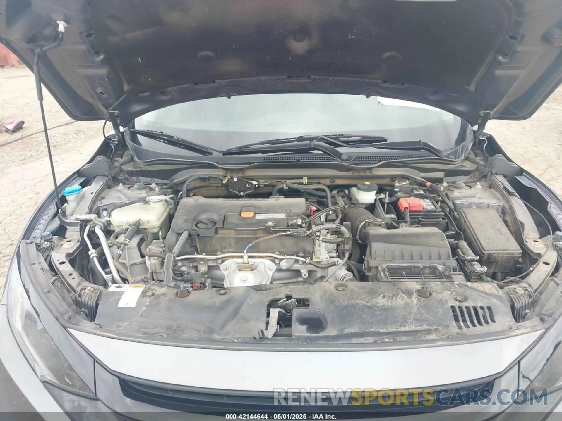 10 fotografías del automóvil dañado 2HGFC2F6XLH574597 HONDA CIVIC 2020