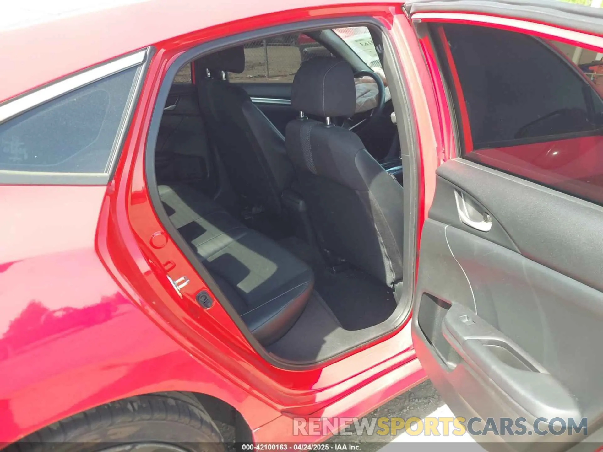 8 fotografías del automóvil dañado 2HGFC2F80LH574643 HONDA CIVIC 2020