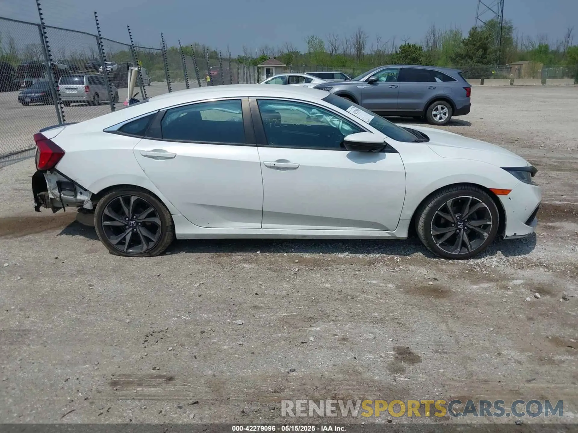 13 fotografías del automóvil dañado 2HGFC2F81LH532160 HONDA CIVIC 2020