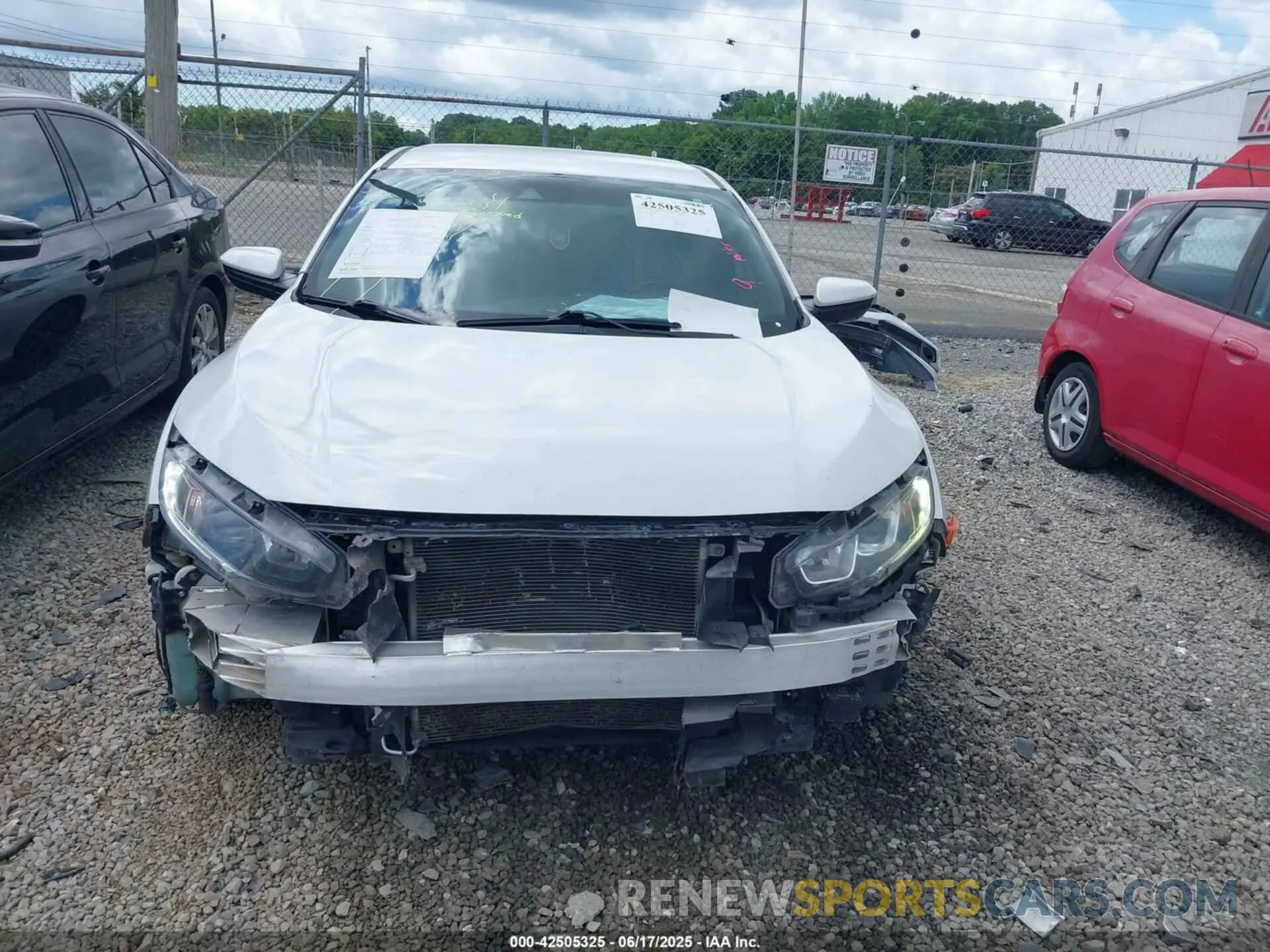 13 fotografías del automóvil dañado 2HGFC2F82LH581027 HONDA CIVIC 2020
