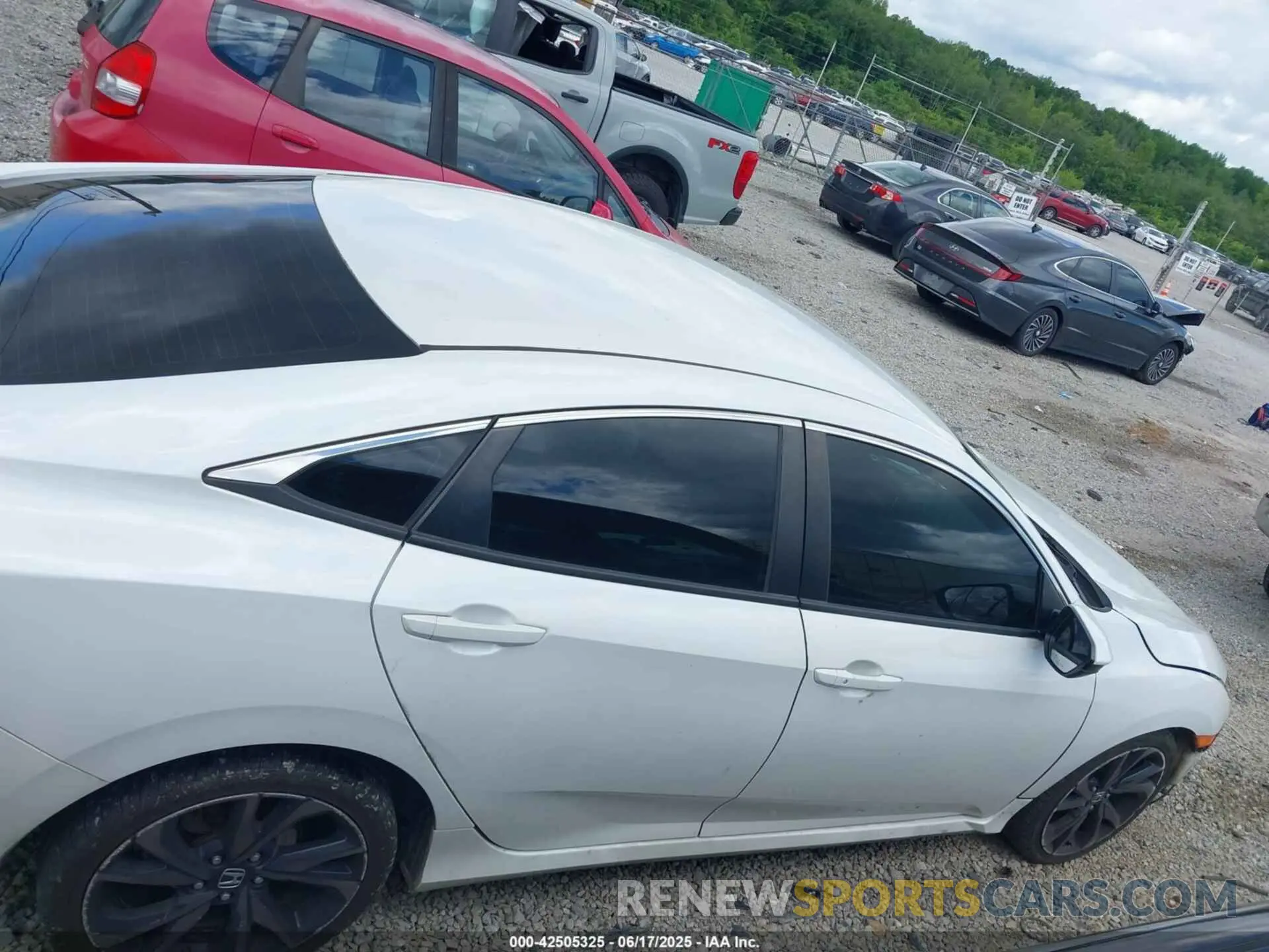 14 fotografías del automóvil dañado 2HGFC2F82LH581027 HONDA CIVIC 2020