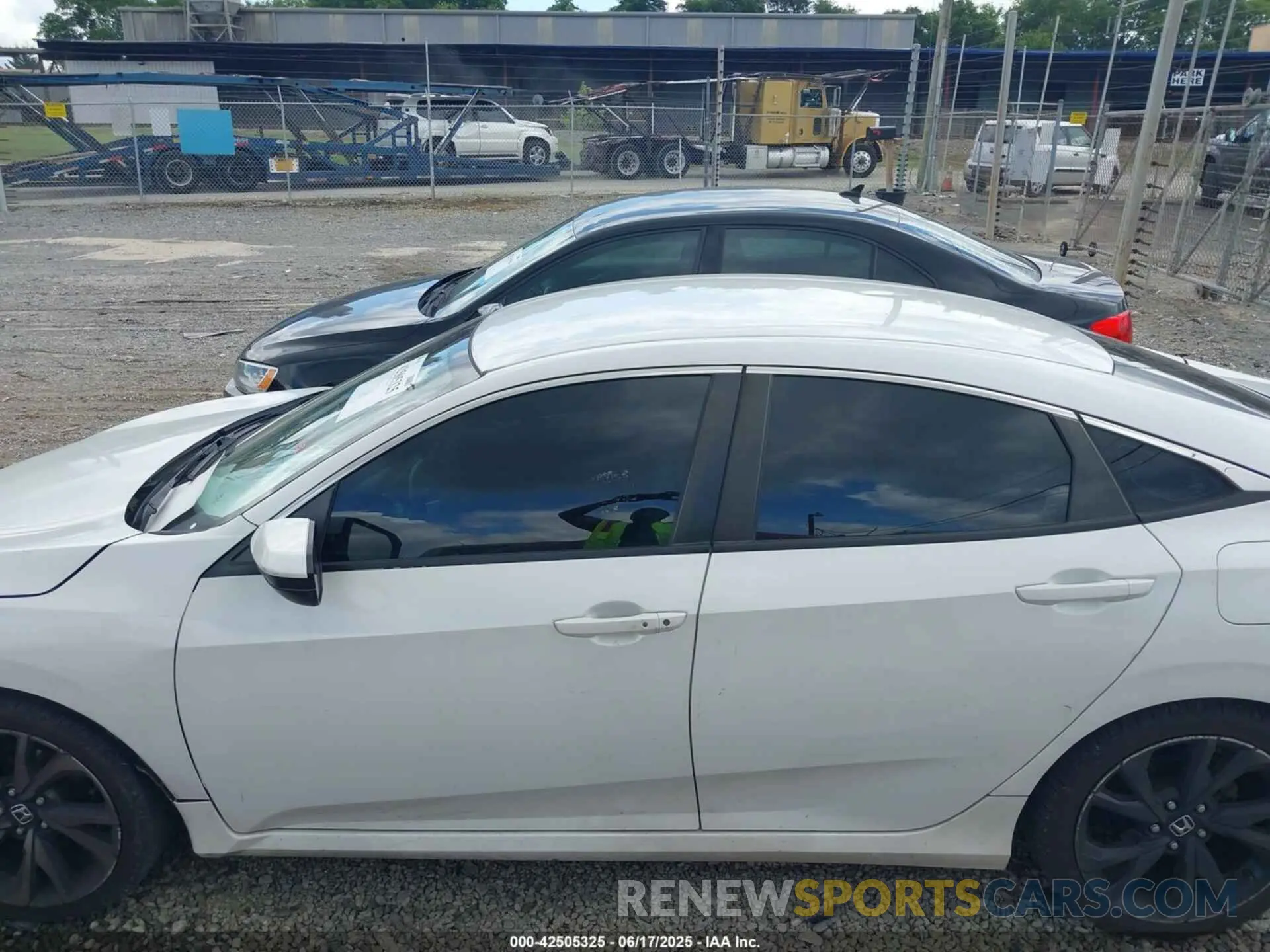 15 fotografías del automóvil dañado 2HGFC2F82LH581027 HONDA CIVIC 2020