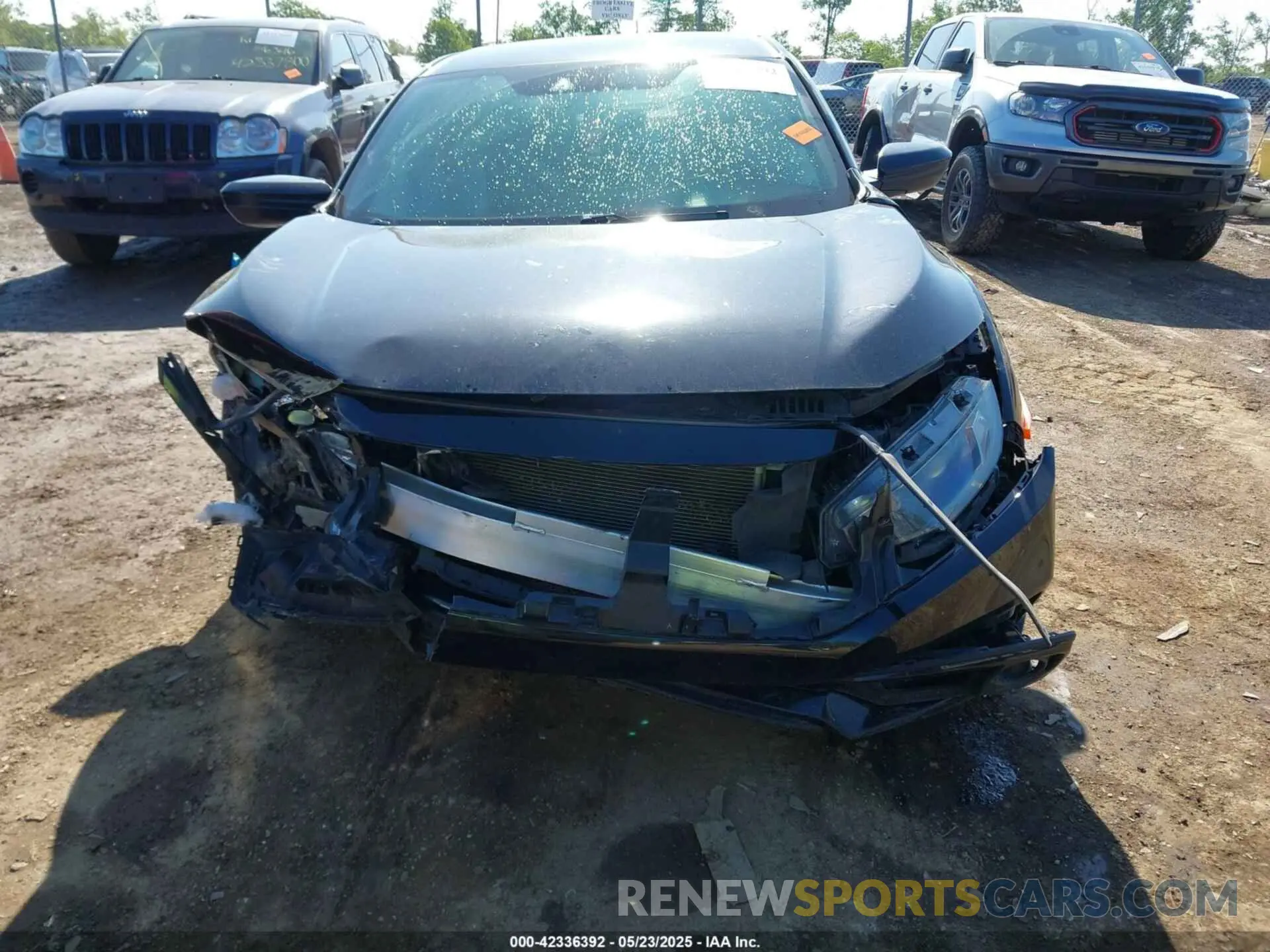 12 fotografías del automóvil dañado 2HGFC2F83LH502125 HONDA CIVIC 2020